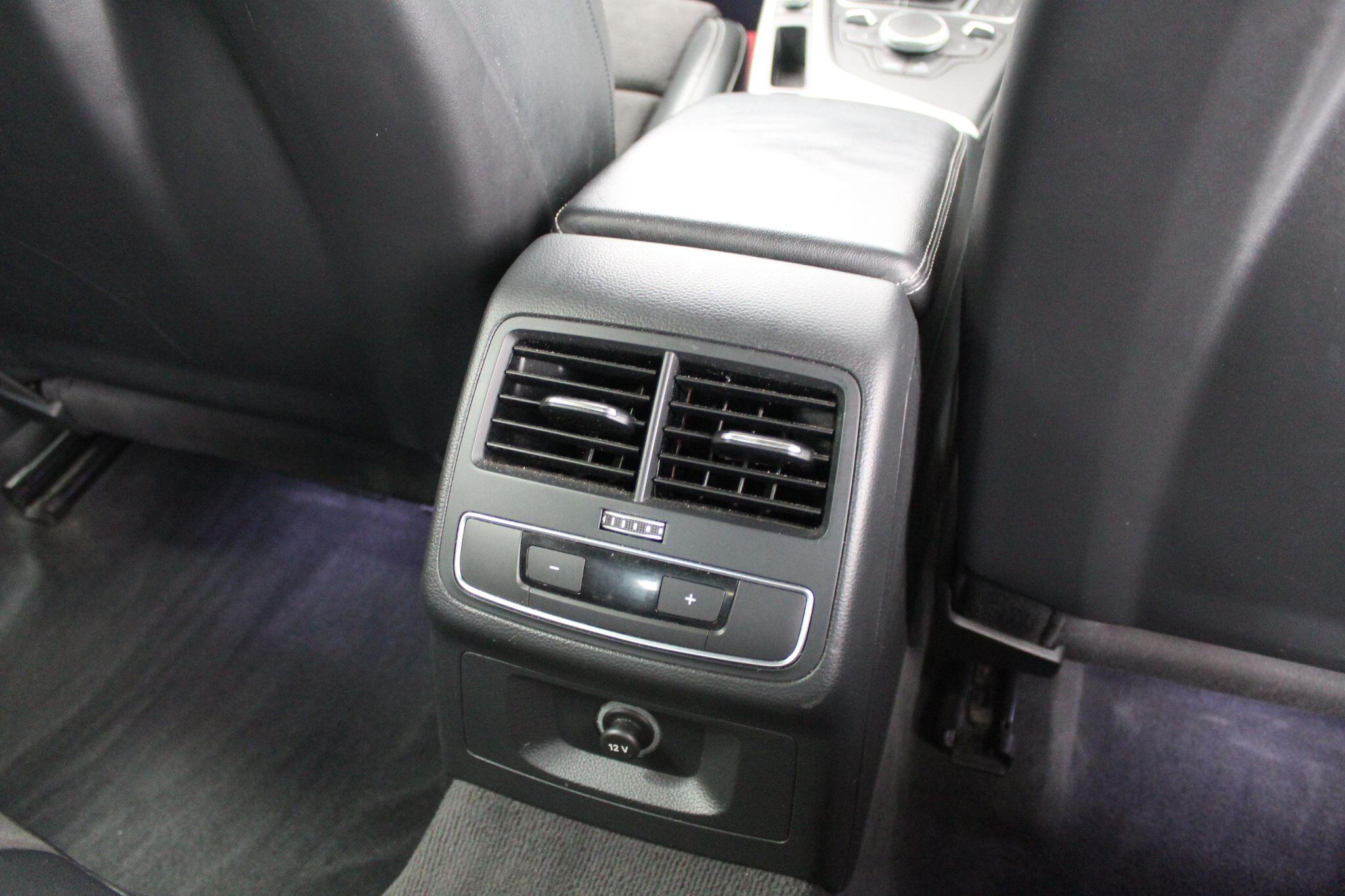 Audi A4 view 53
