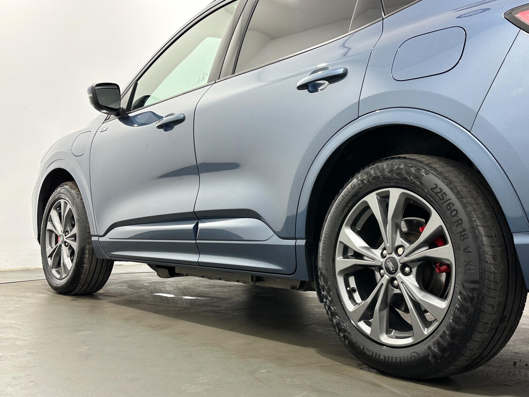 Ford Kuga view 50