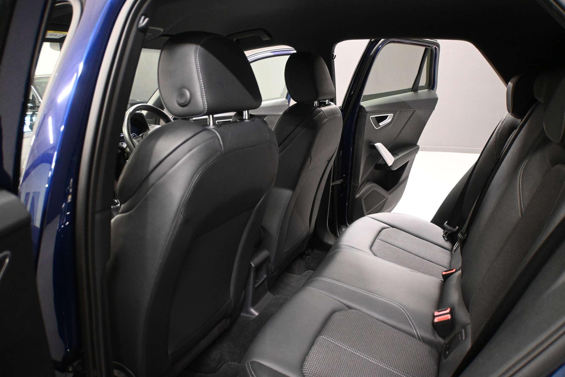 Audi Q2 view 20