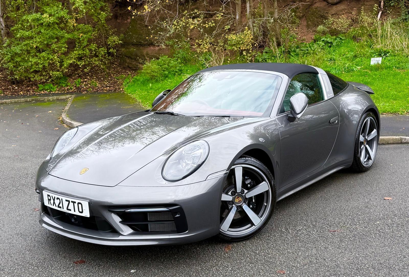 Porsche 911 view 84