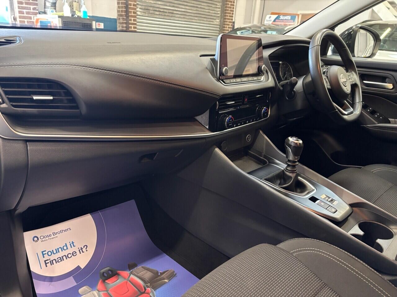 Nissan Qashqai view 23