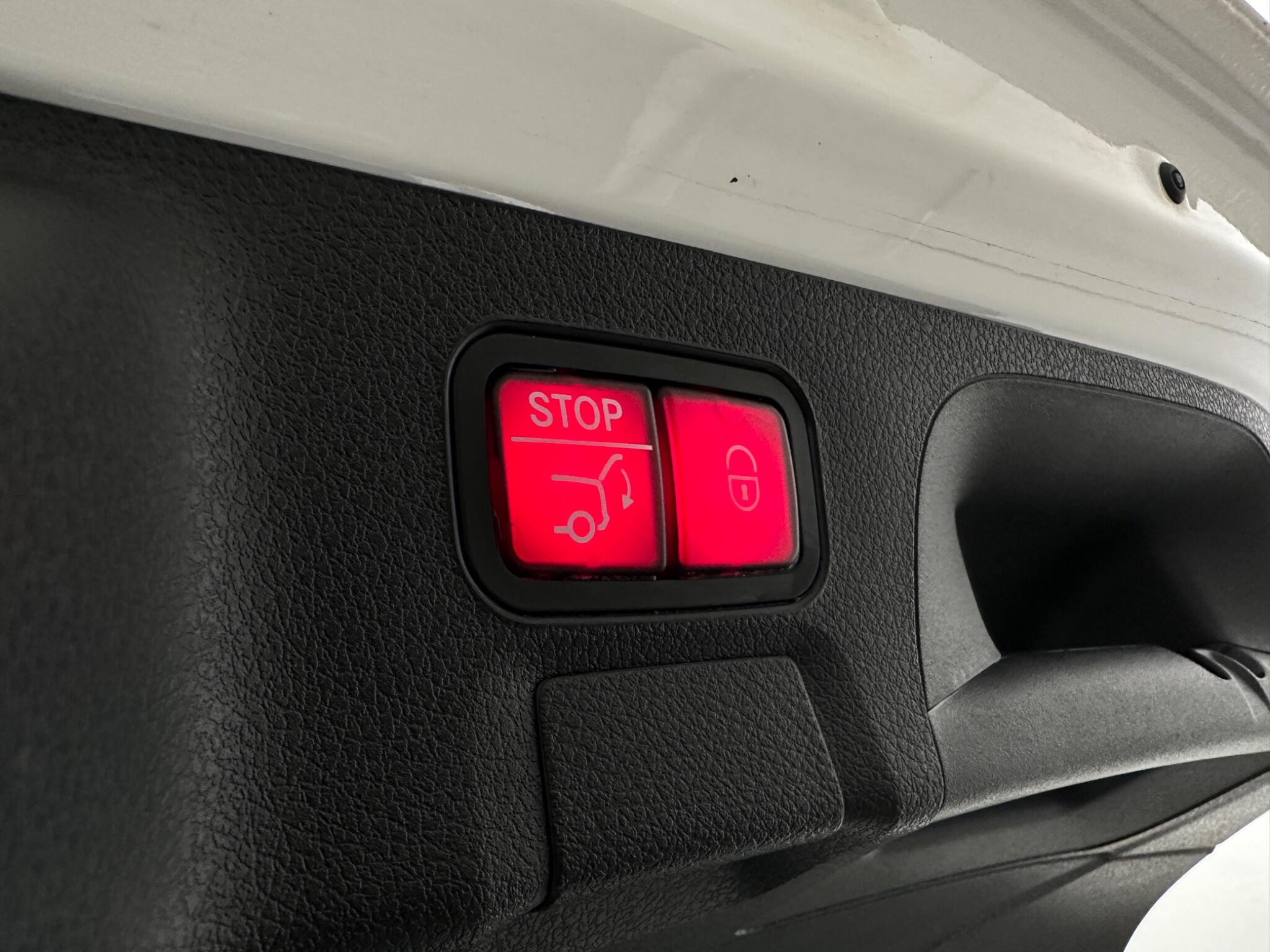 Mercedes-Benz Cla view 50