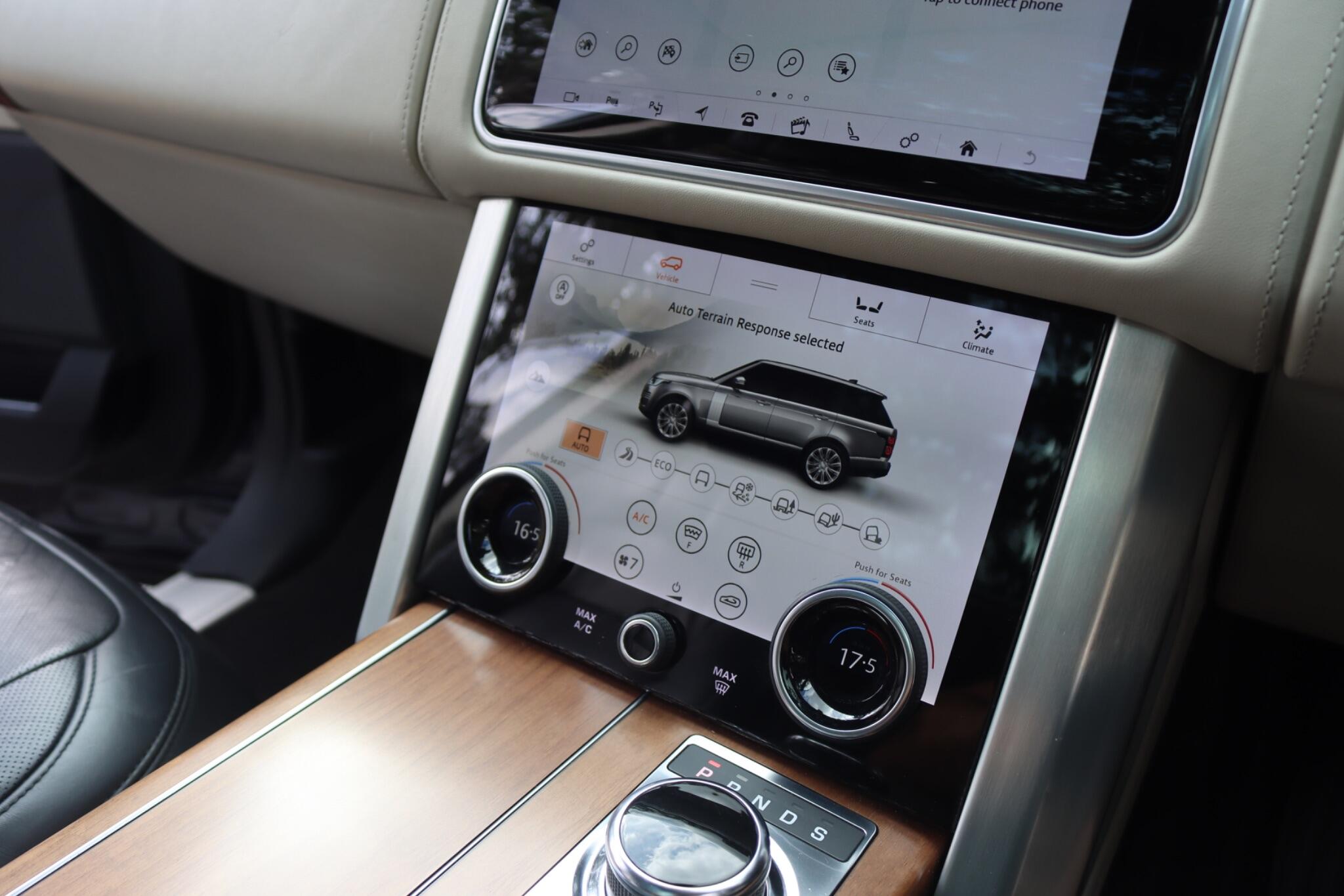 Land Rover Range Rover view 51