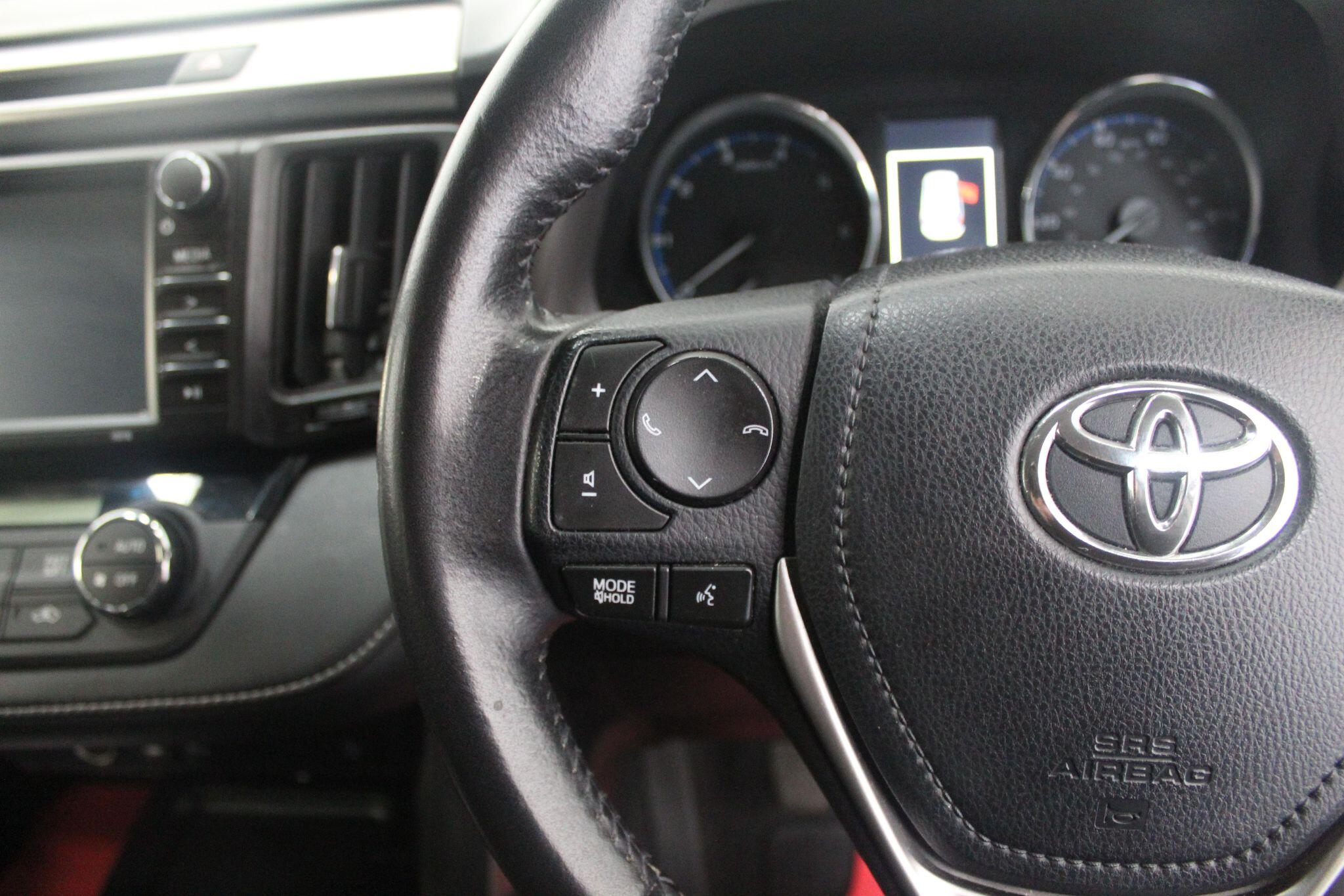 Toyota Rav4 view 44