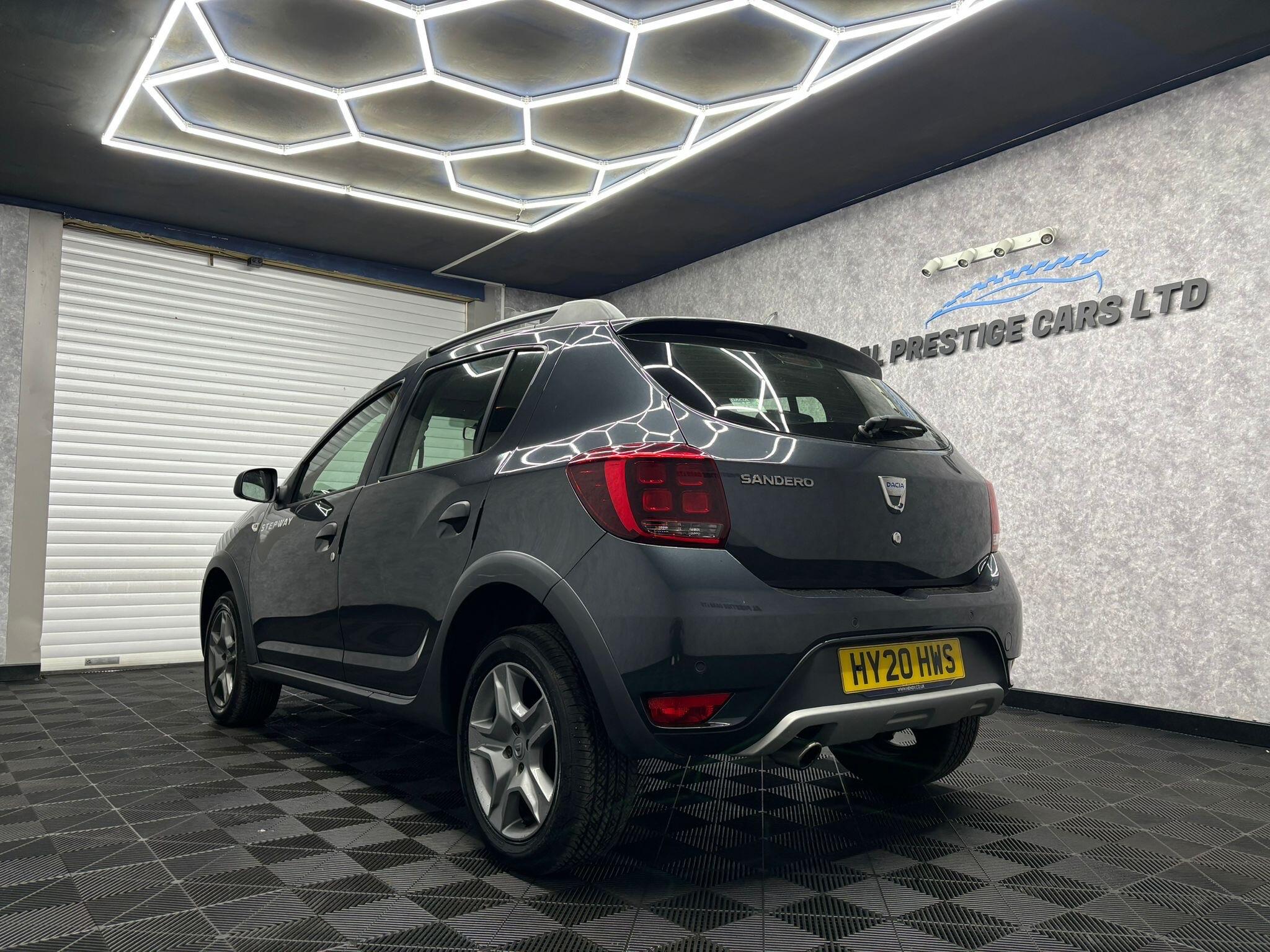 Dacia Sandero Stepway view 5