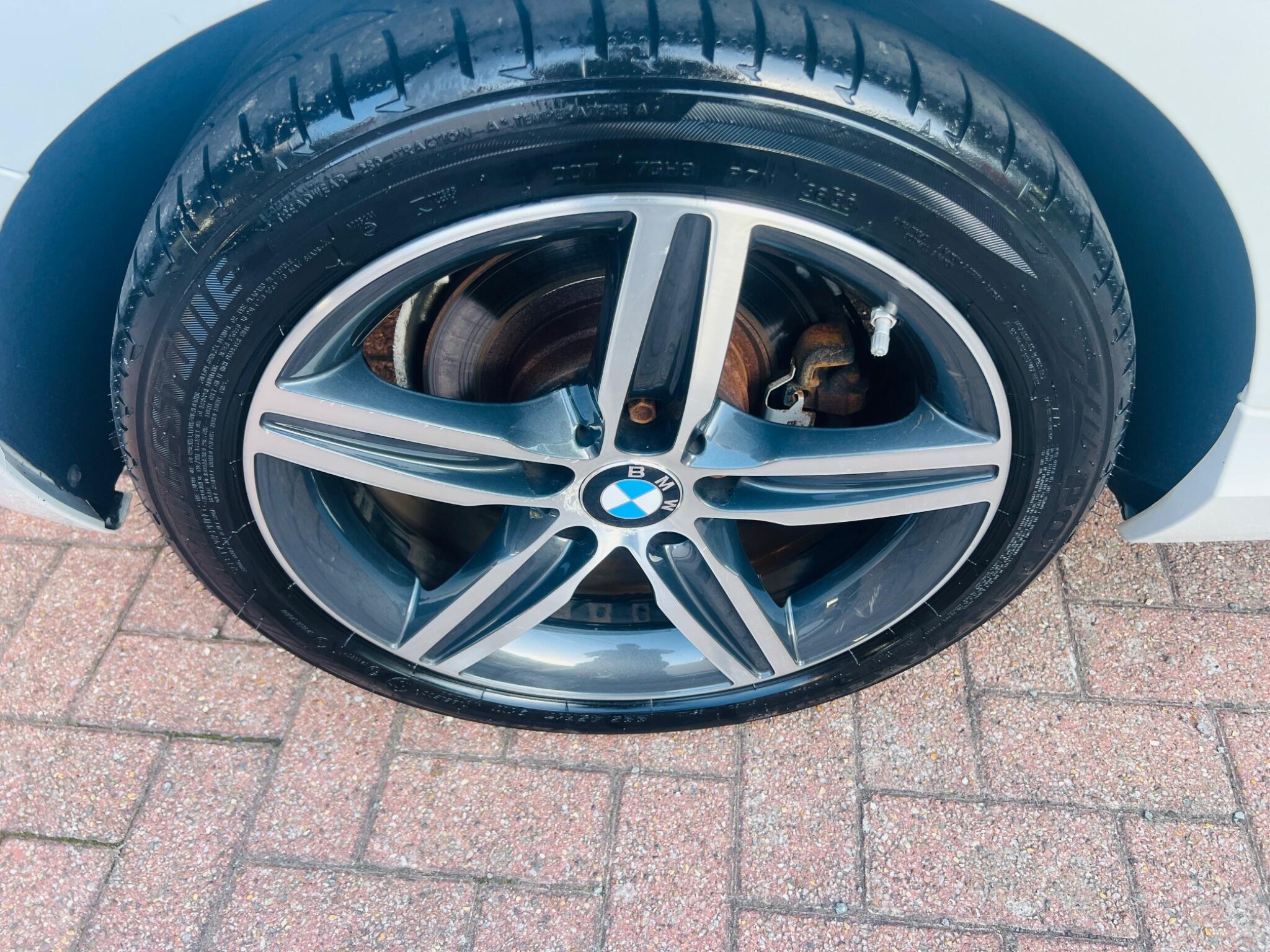 BMW 1 Series view 42