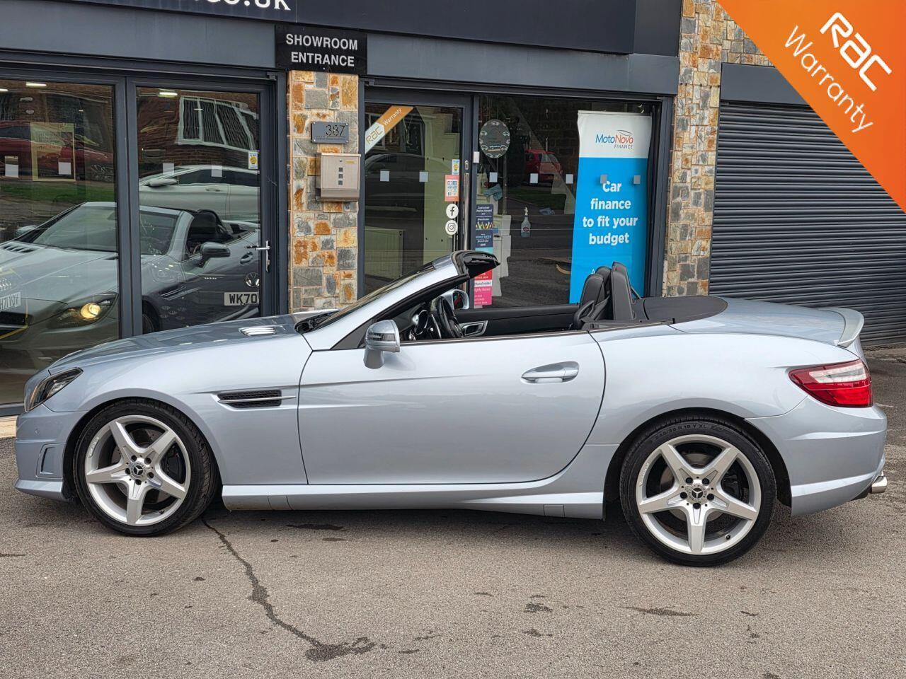 Mercedes-Benz SLK view 2