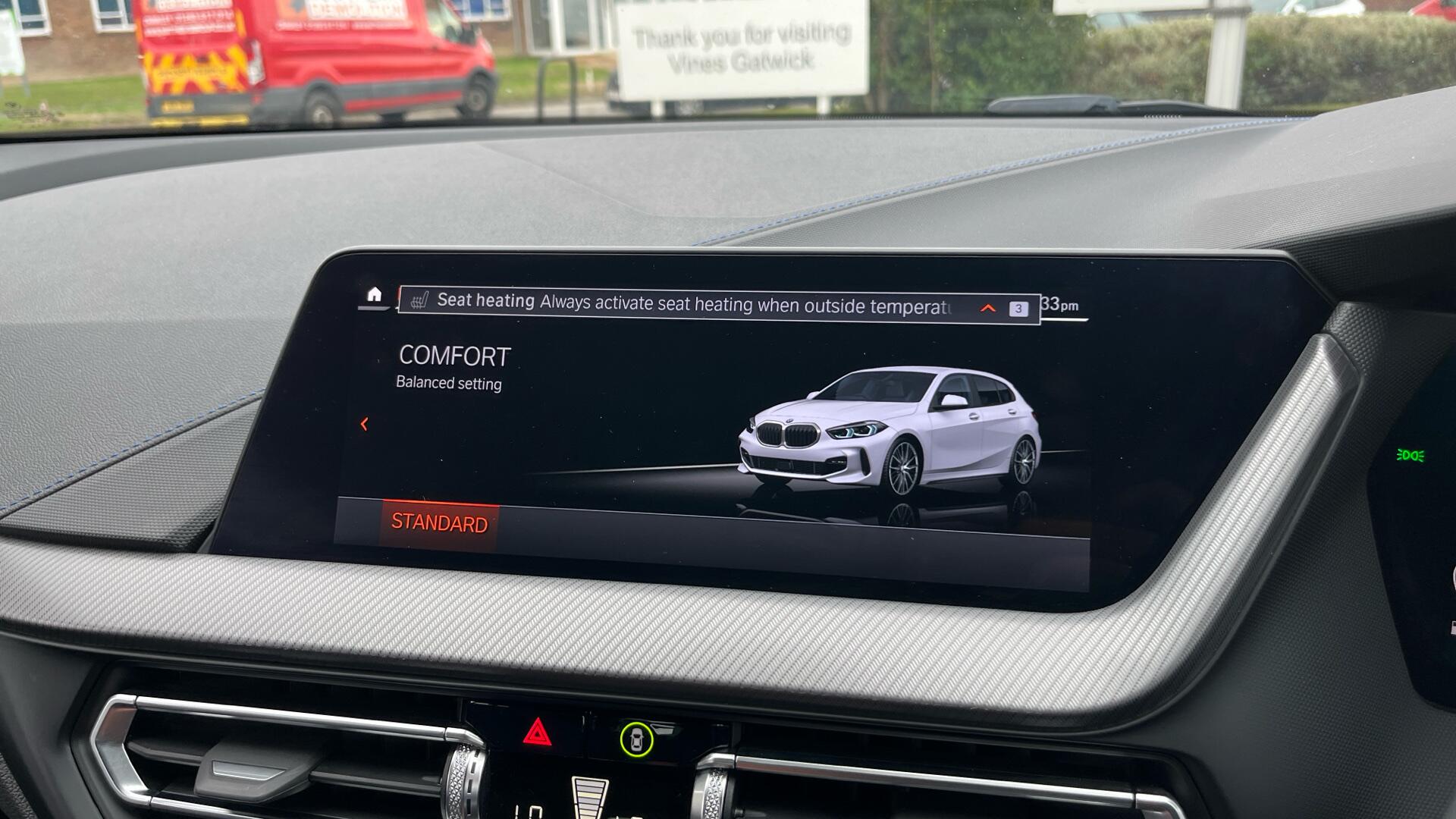 BMW 1 Series view 48