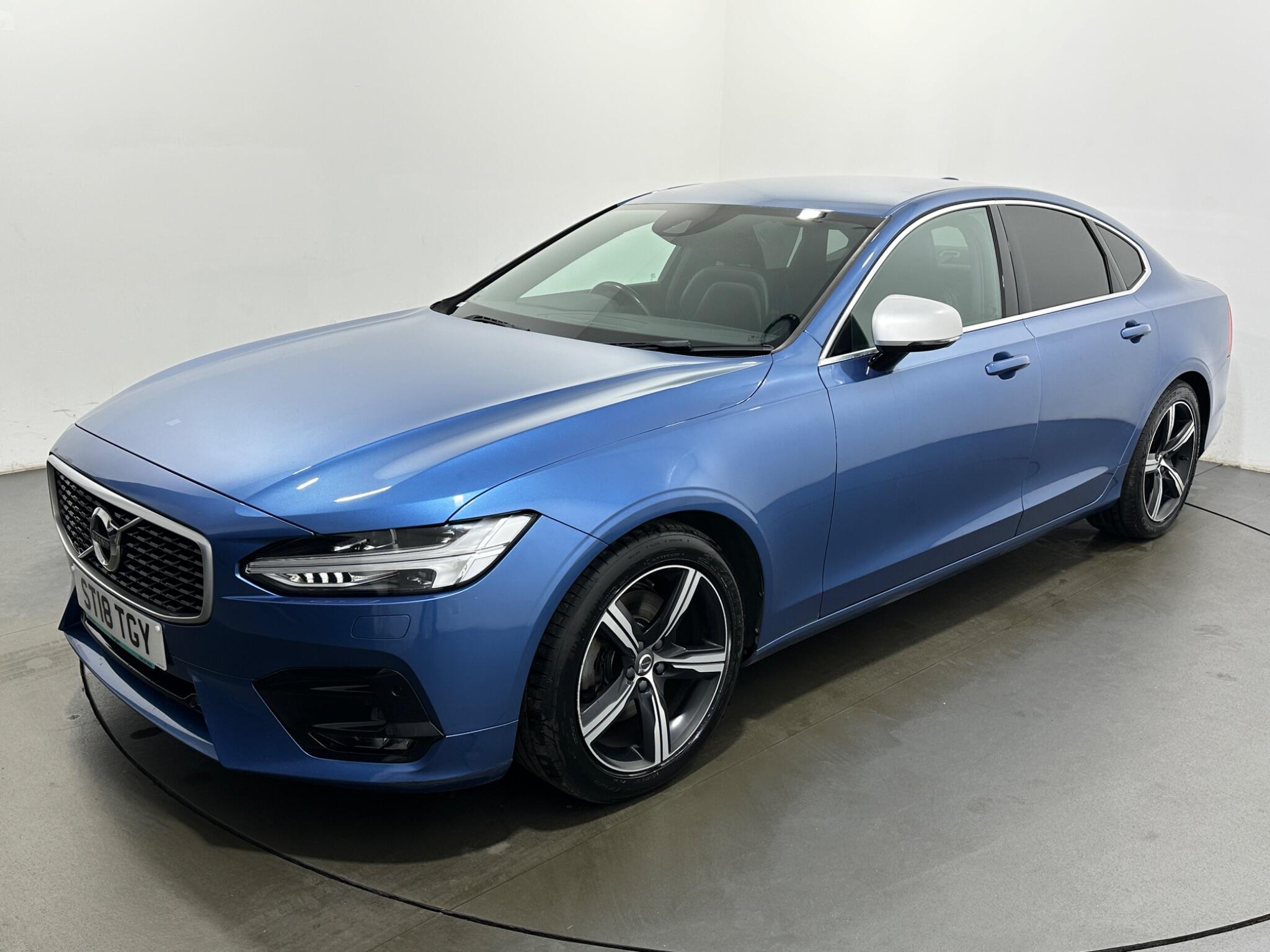 Volvo S90 view 50