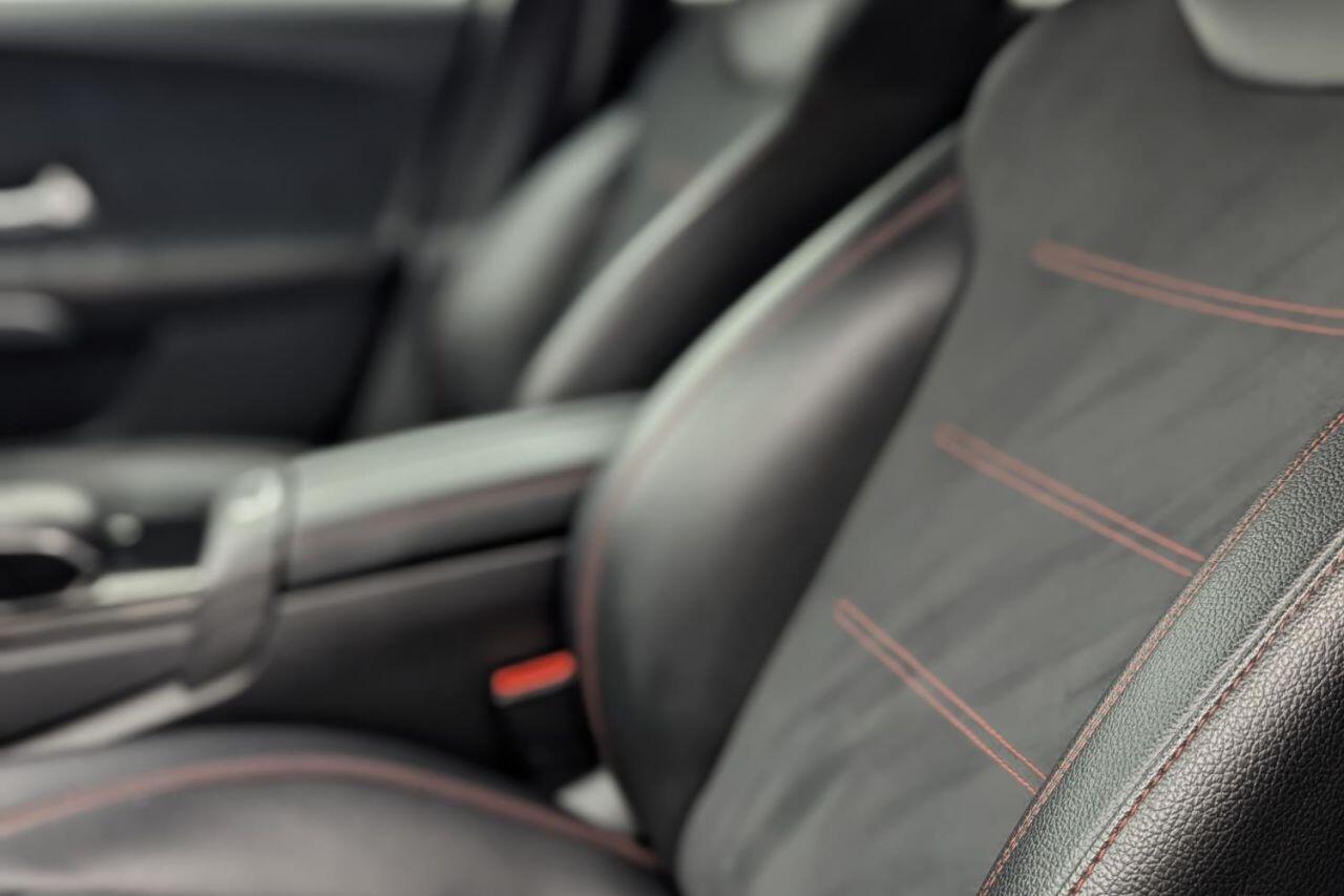 Mercedes-Benz A-Class view 28