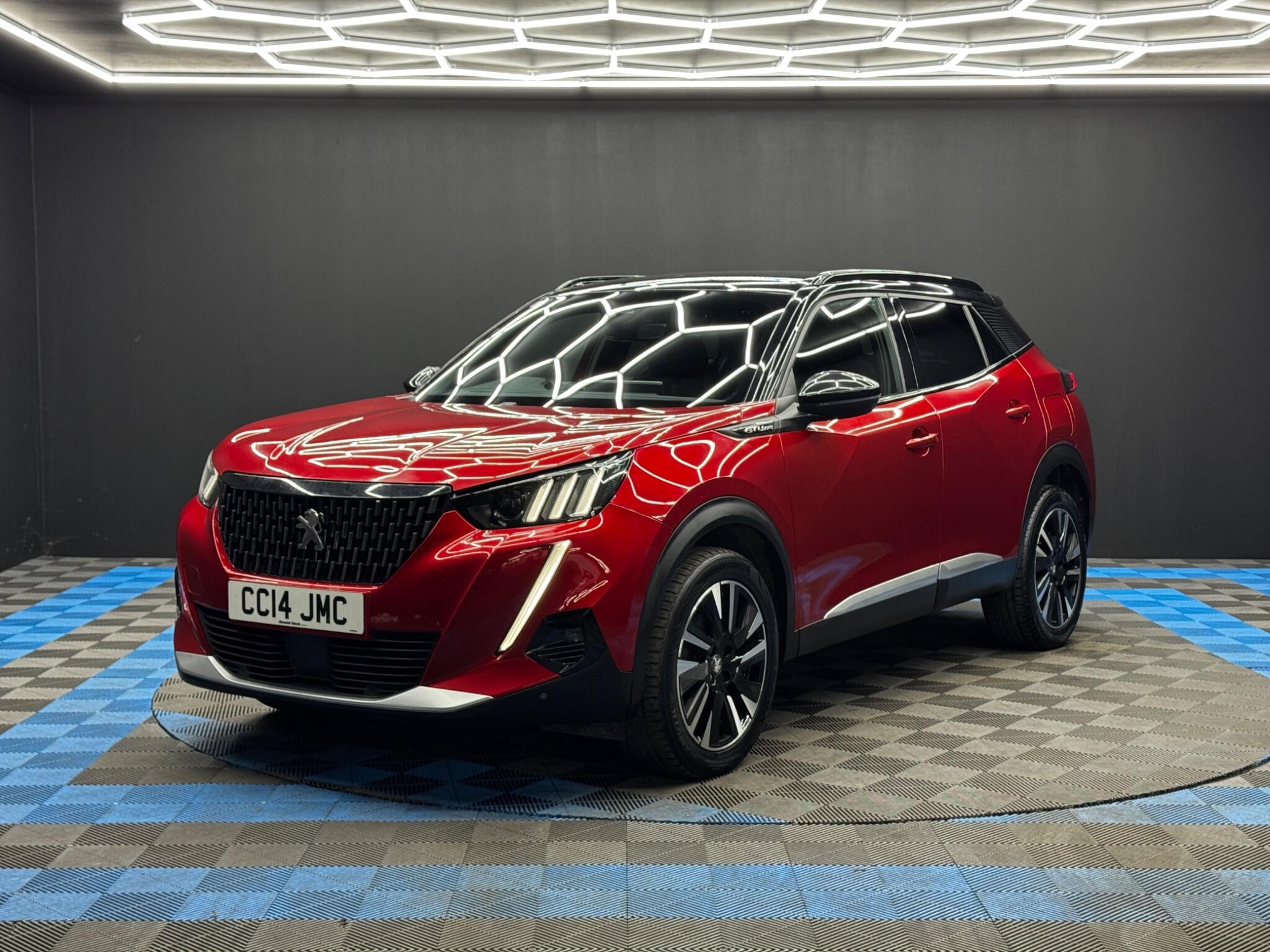 Peugeot 2008 view 3