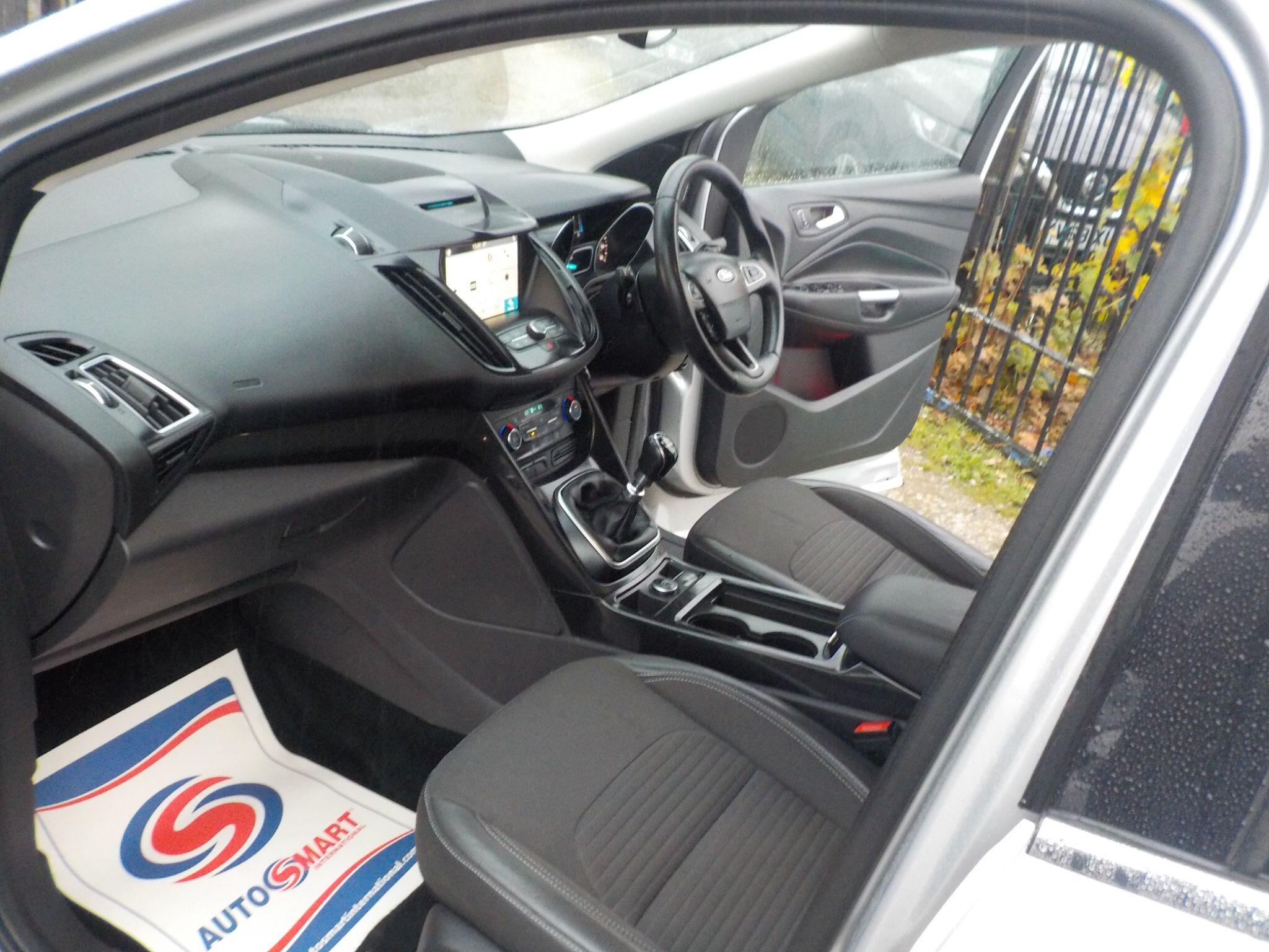 Ford Kuga 1.5 TDCi EcoBlue Titanium Edition Euro 6 (s/s) 5dr