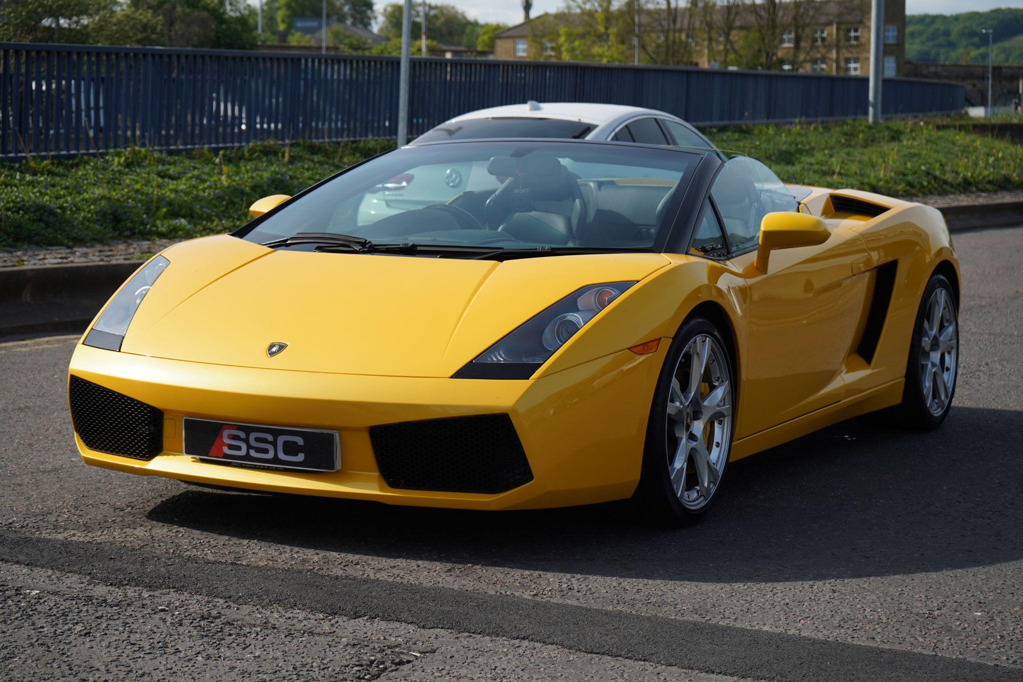 Lamborghini Gallardo view 7