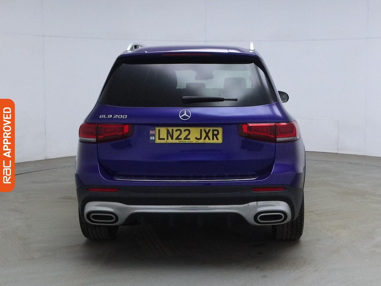 Mercedes-Benz GLB view 8