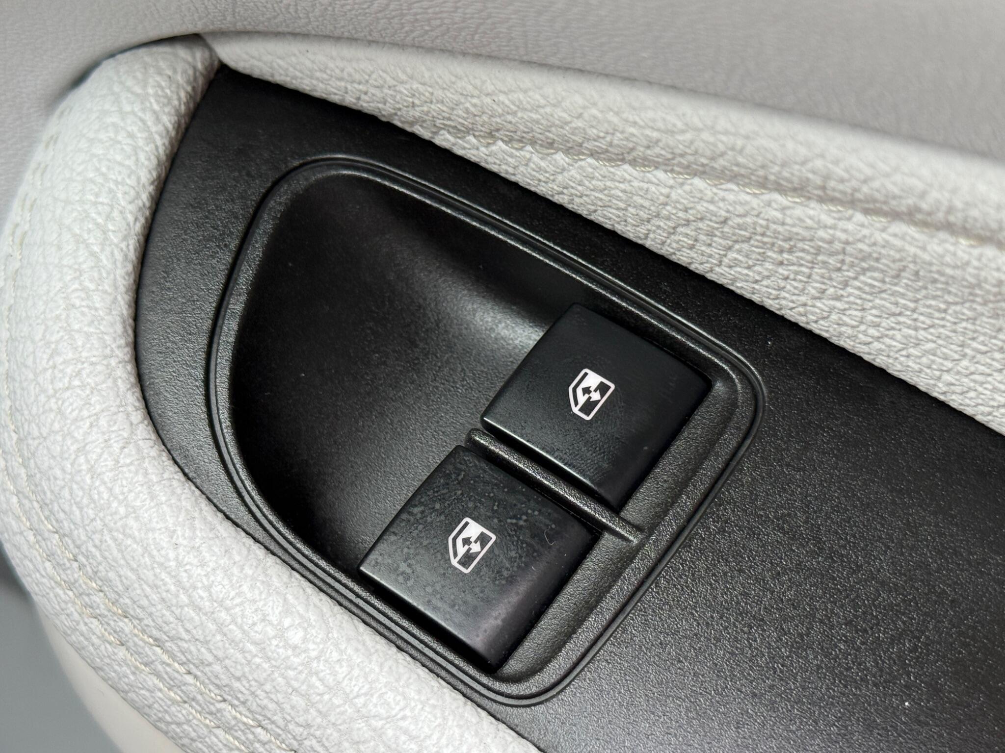 Vauxhall ADAM - Image 64