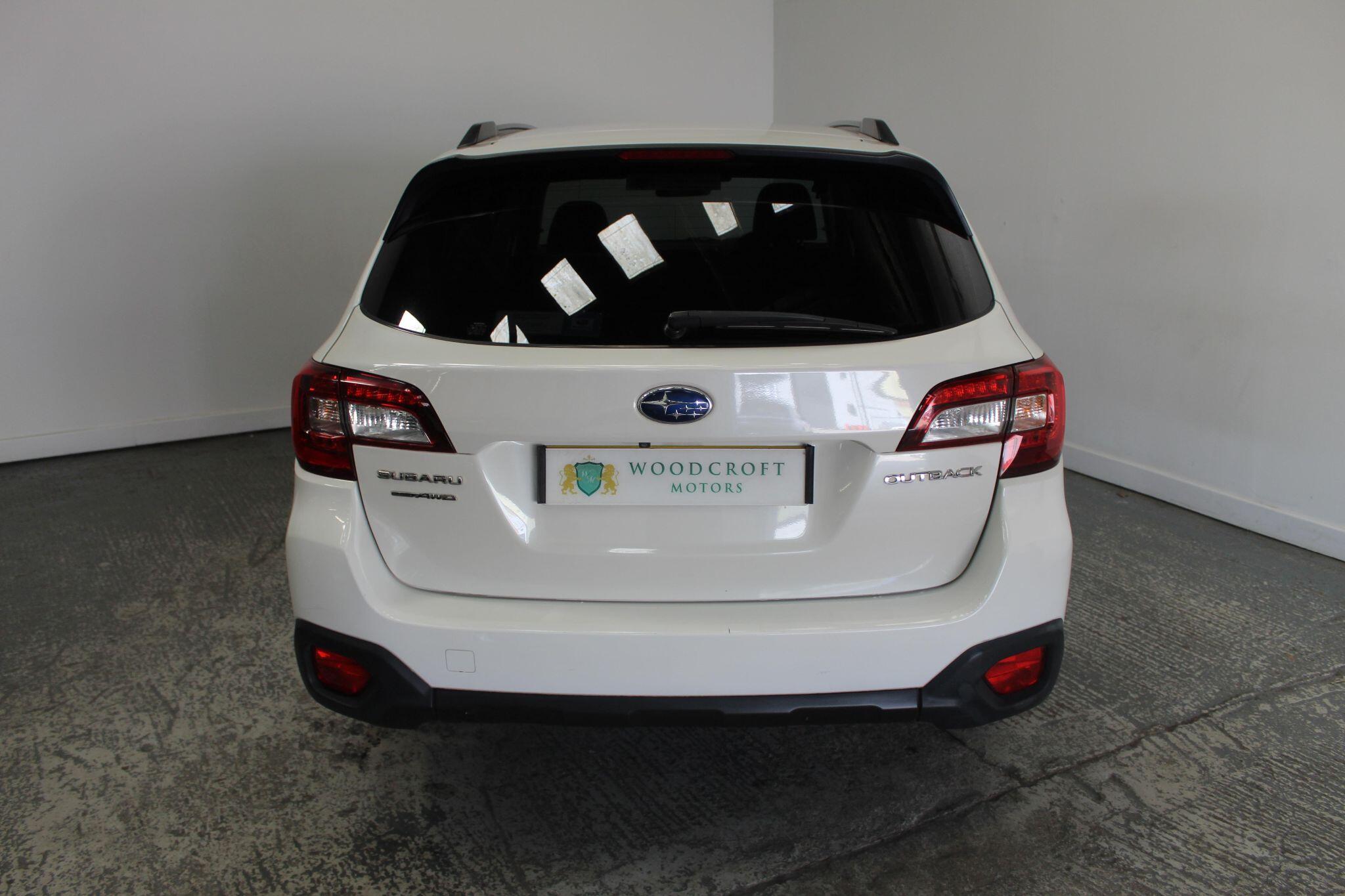Subaru Outback view 14