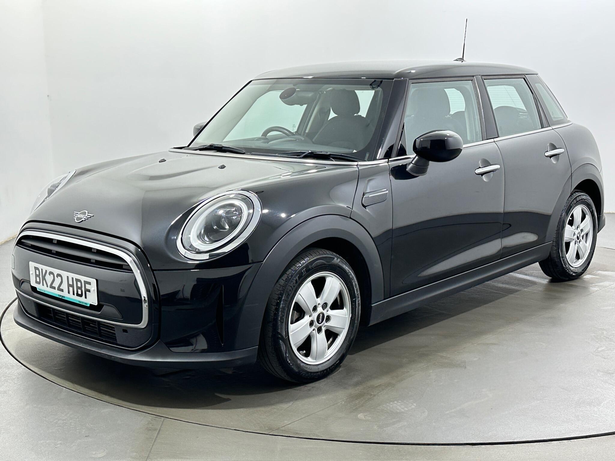 Mini Cooper view 4