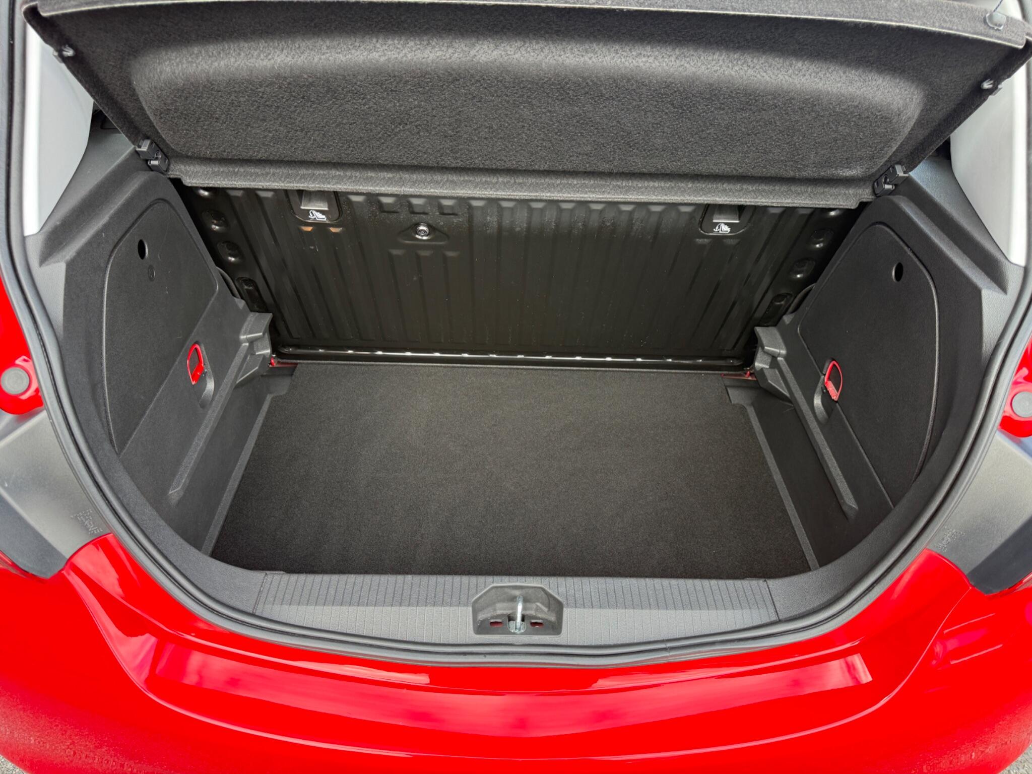 Vauxhall Corsa view 44