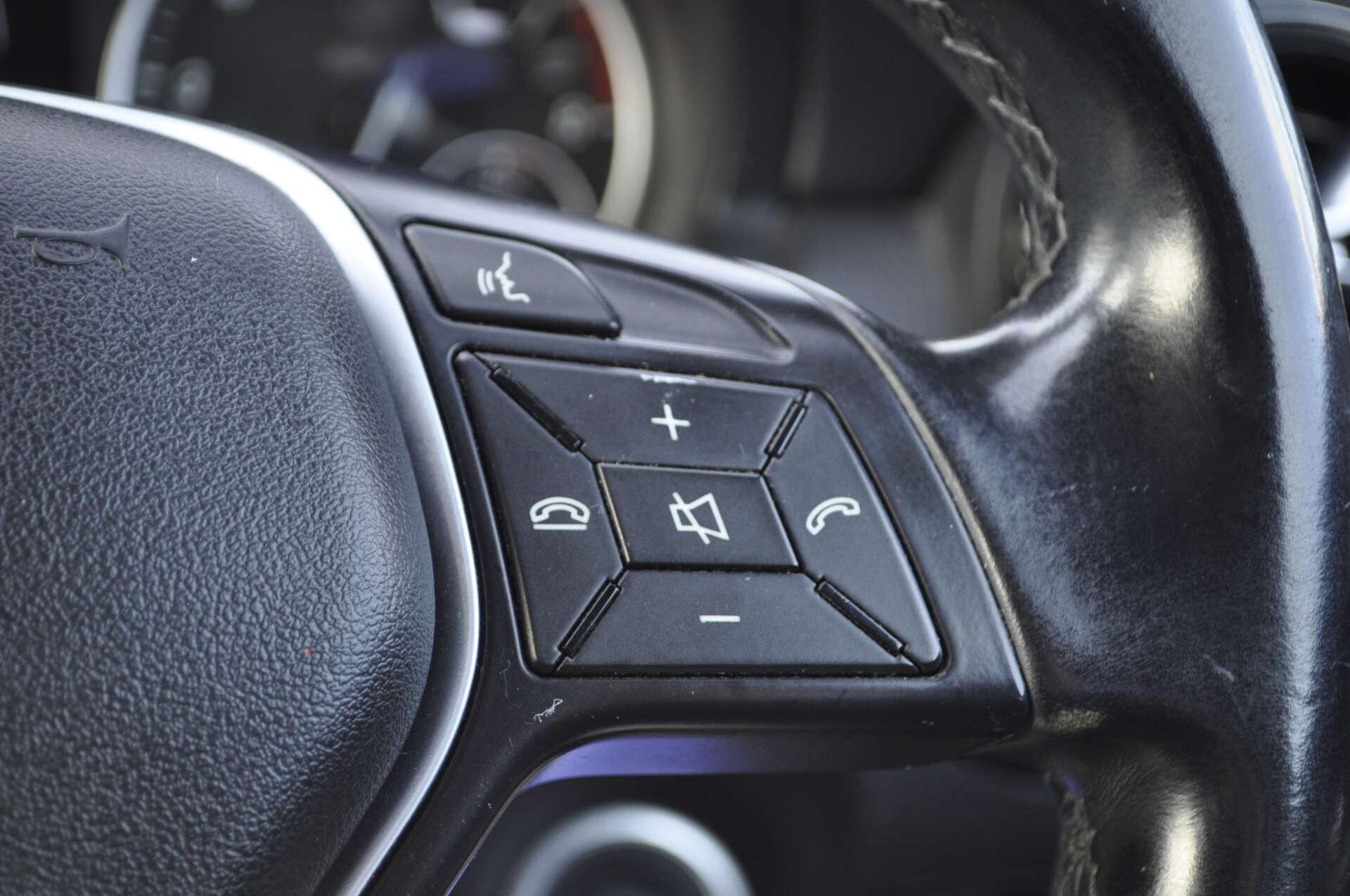 Mercedes-Benz A-Class view 21