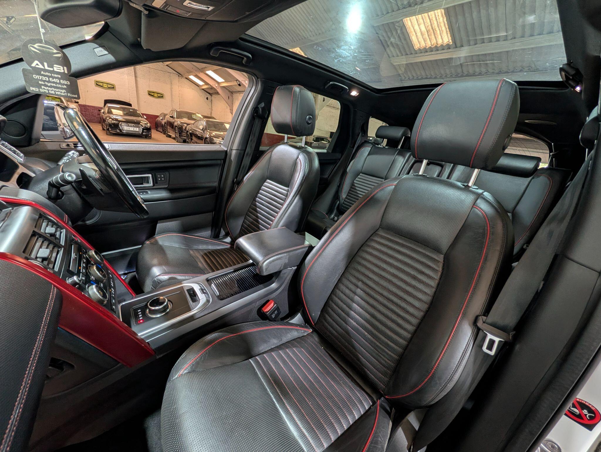 Land Rover Discovery Sport view 71