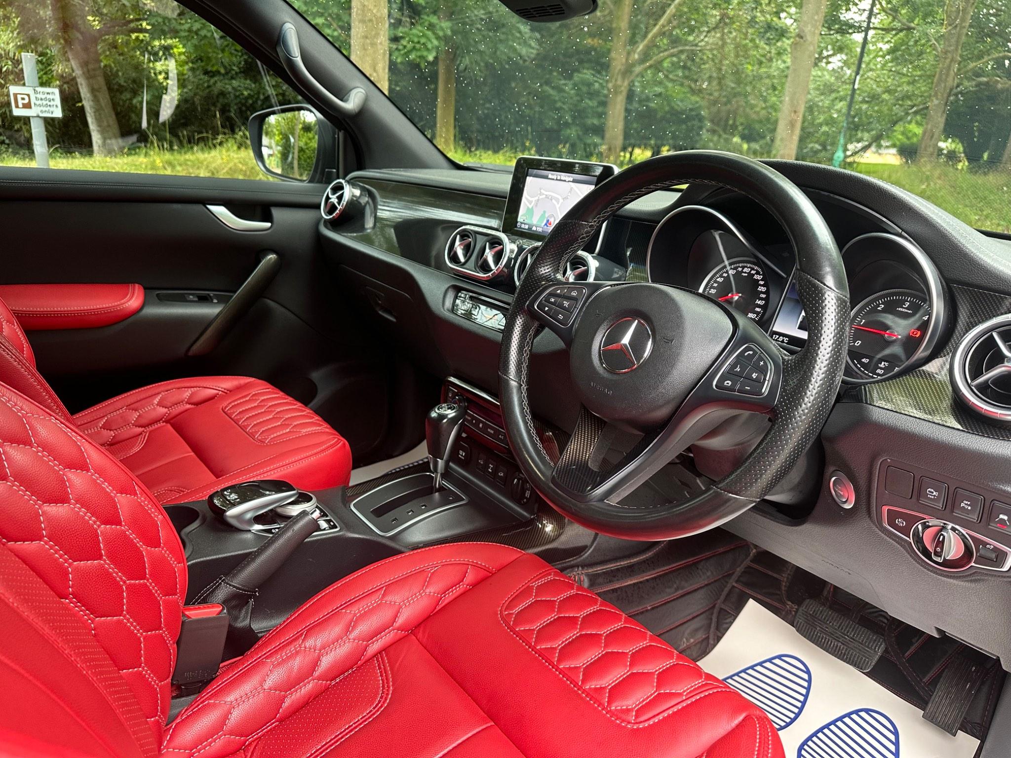 Mercedes-Benz X-Class view 2