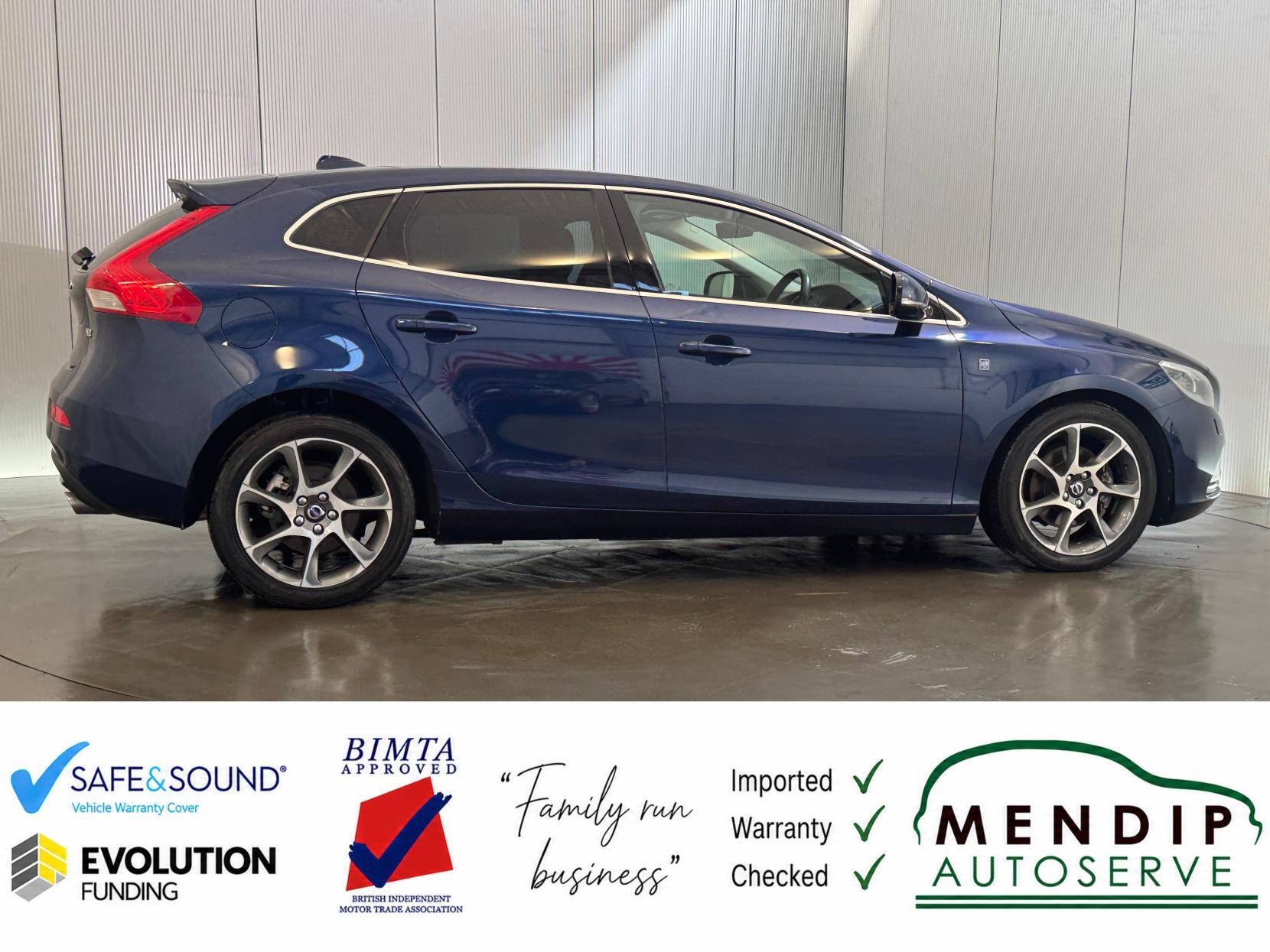 Volvo V40 view 32