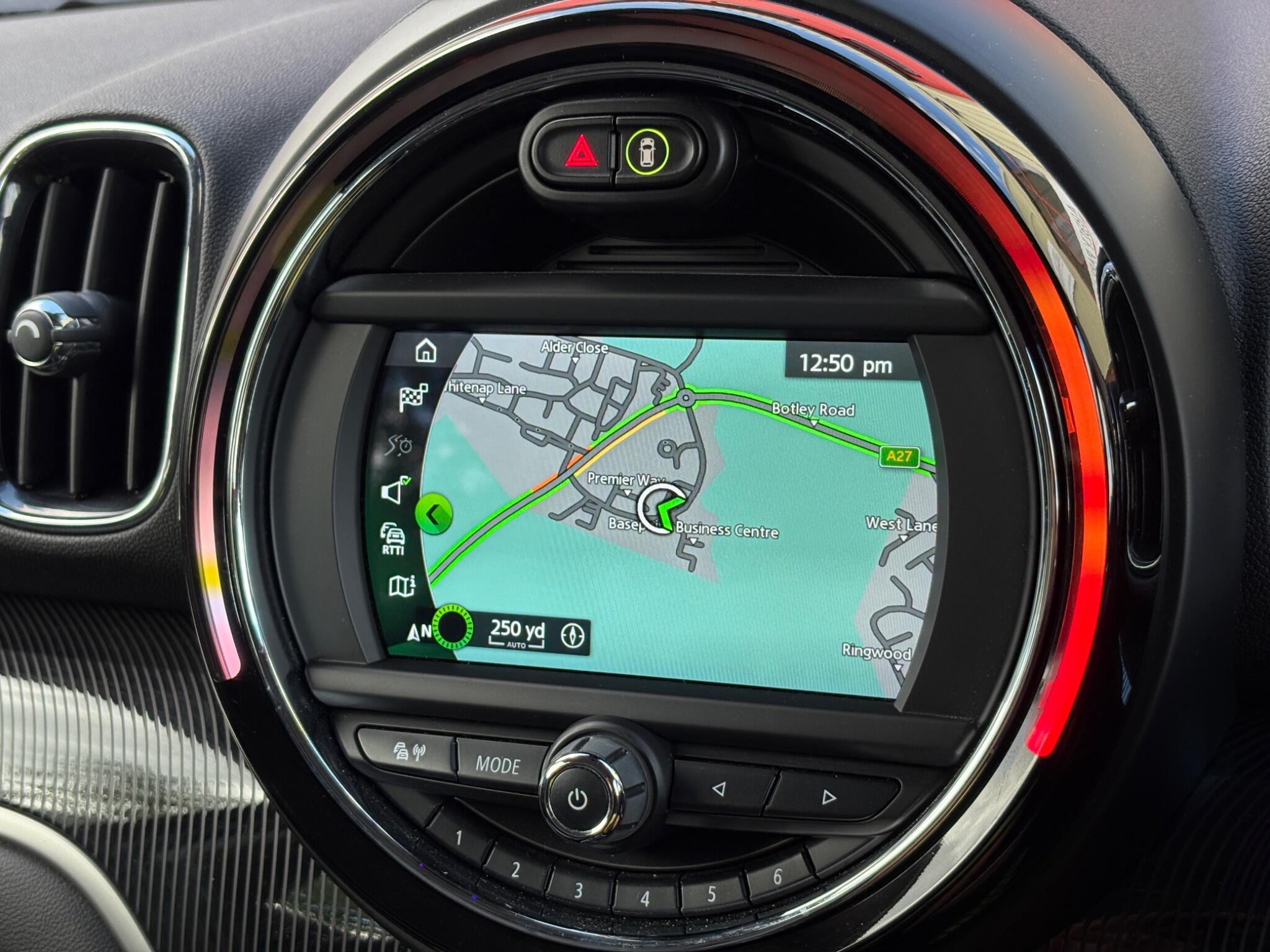 Mini Countryman view 23