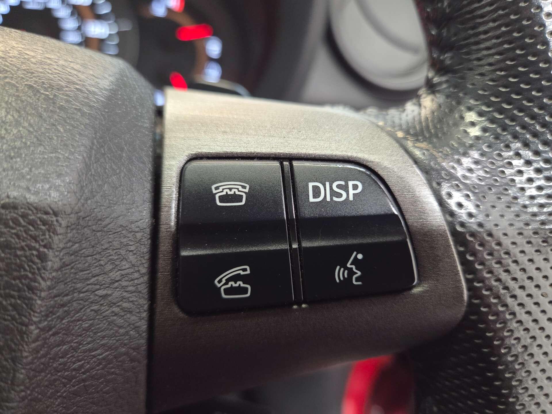 Toyota RAV4 view 11