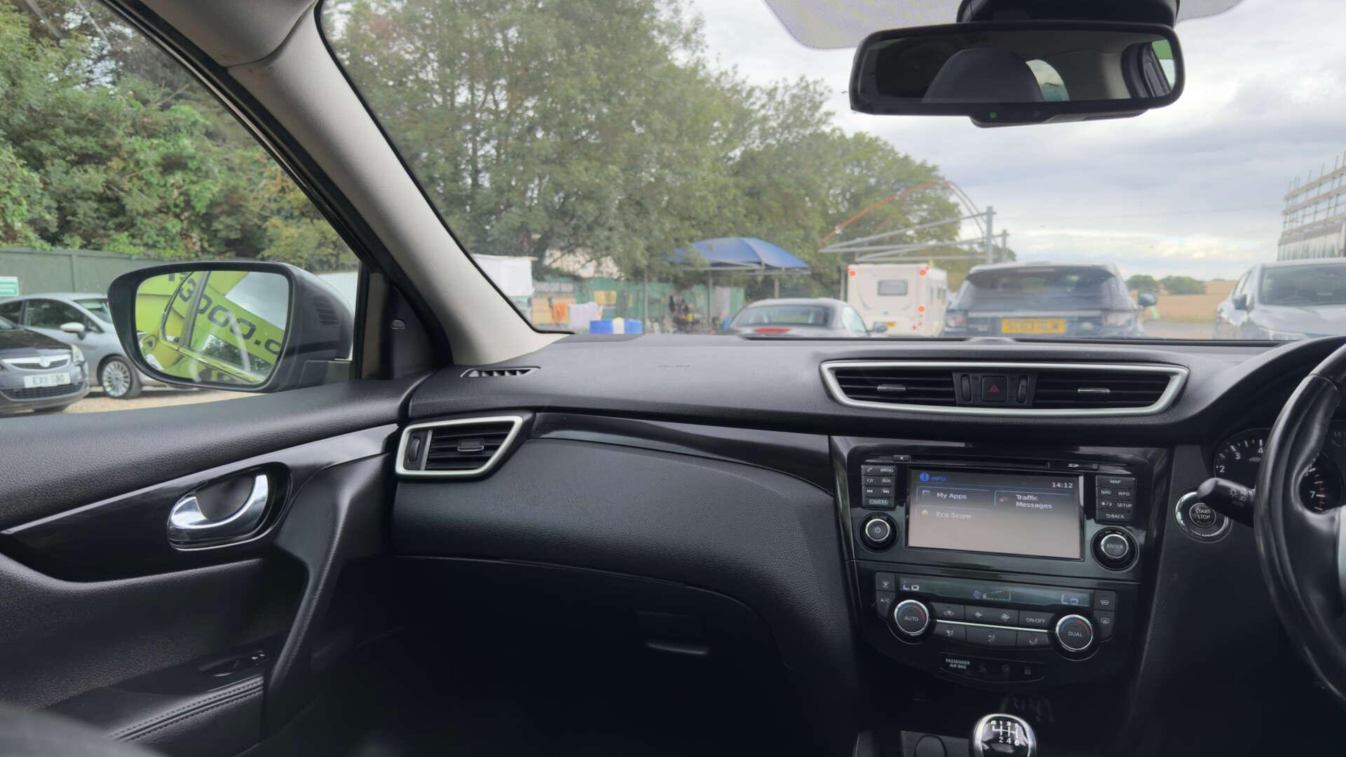 Nissan Qashqai view 36