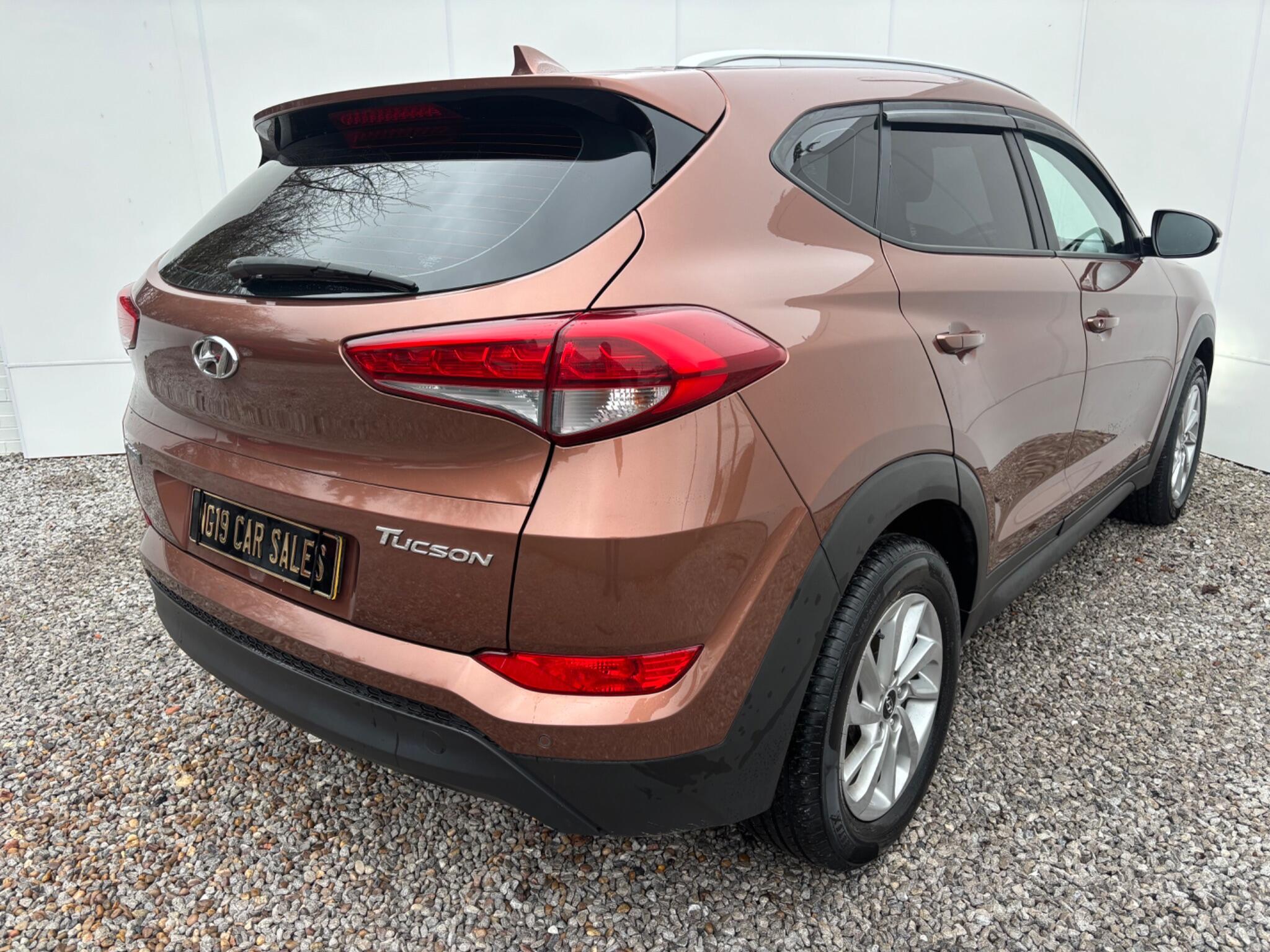2017 Hyundai TUCSON 1.7 CRDi Blue Drive SE Euro 6 (s/s) 5dr • 80,000 miles image 8
