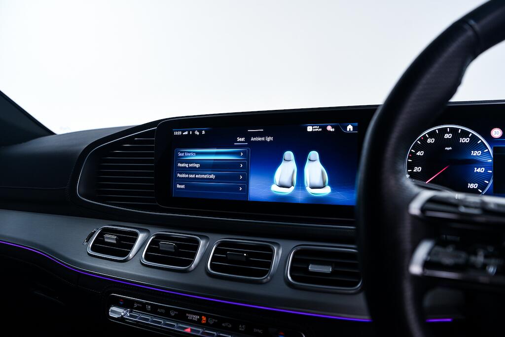 Mercedes-Benz GLE view 25