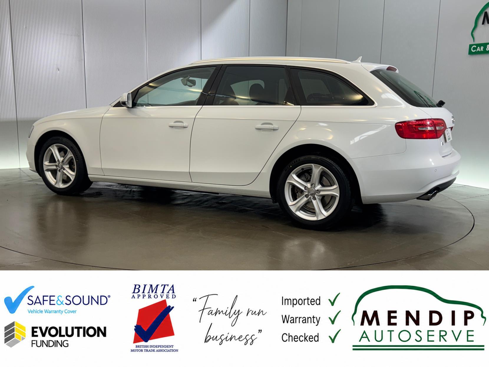 Audi A4 Avant view 12