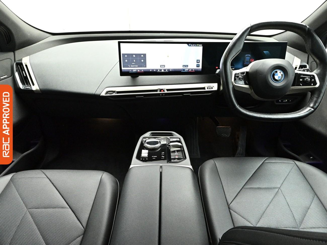 BMW iX view 2