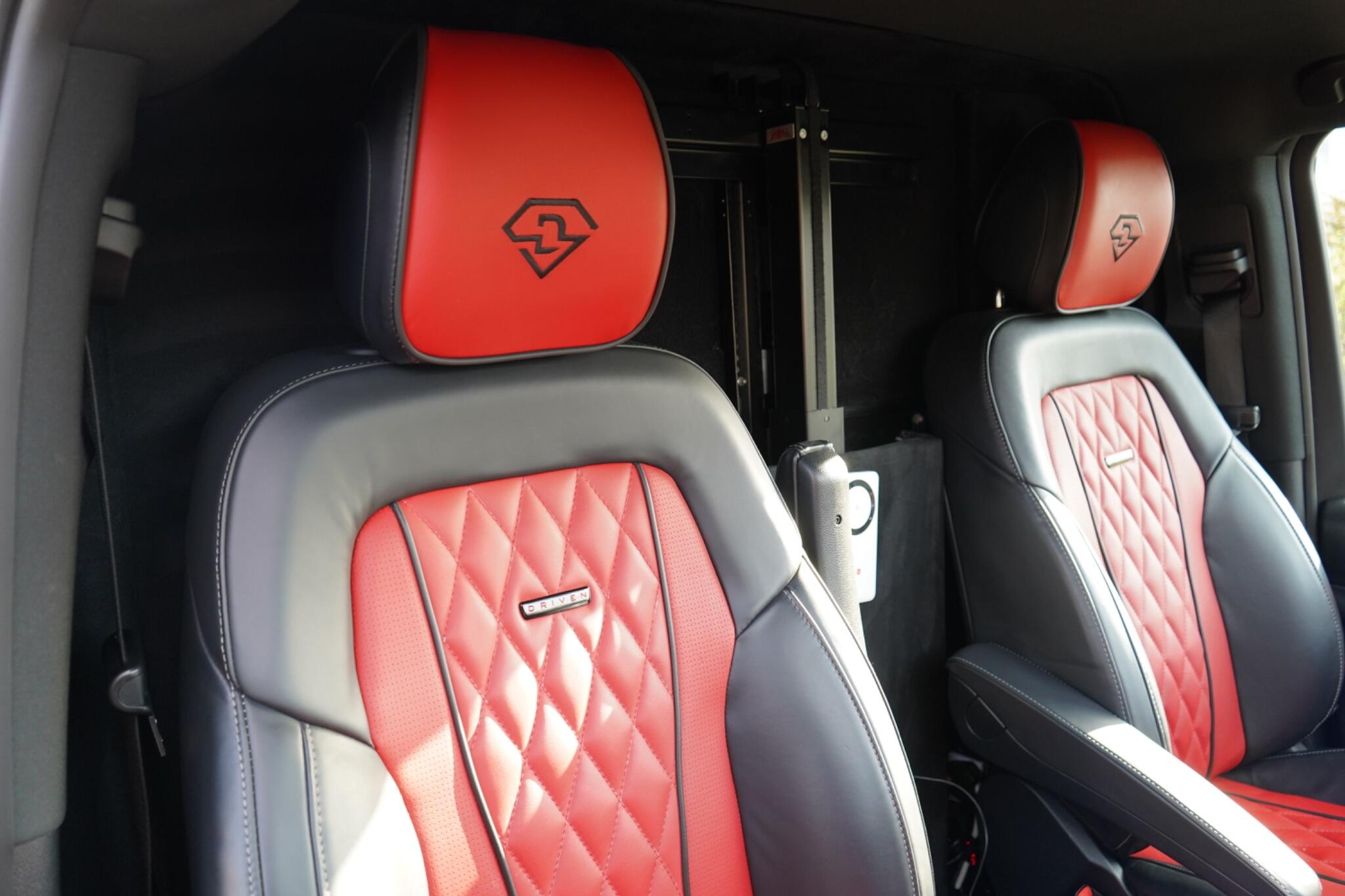 Mercedes-Benz V-Class view 18