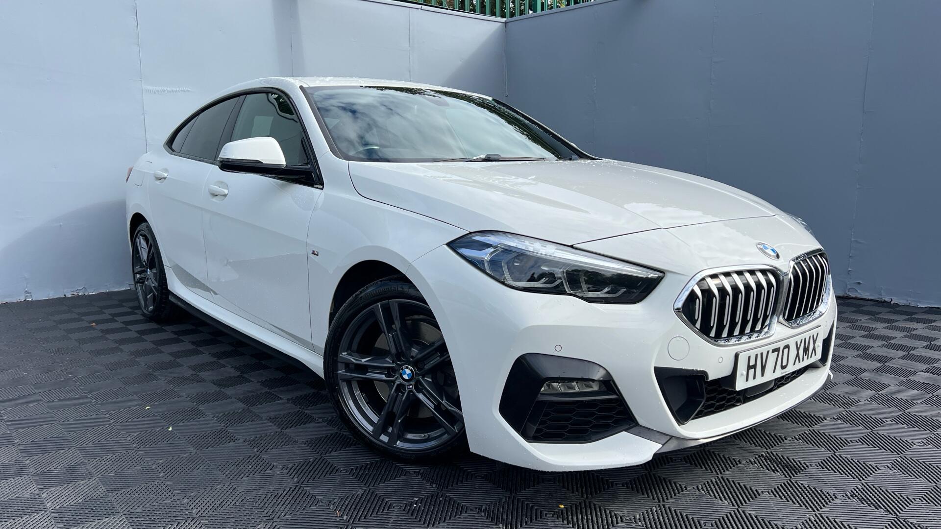 BMW 2 Series view 24
