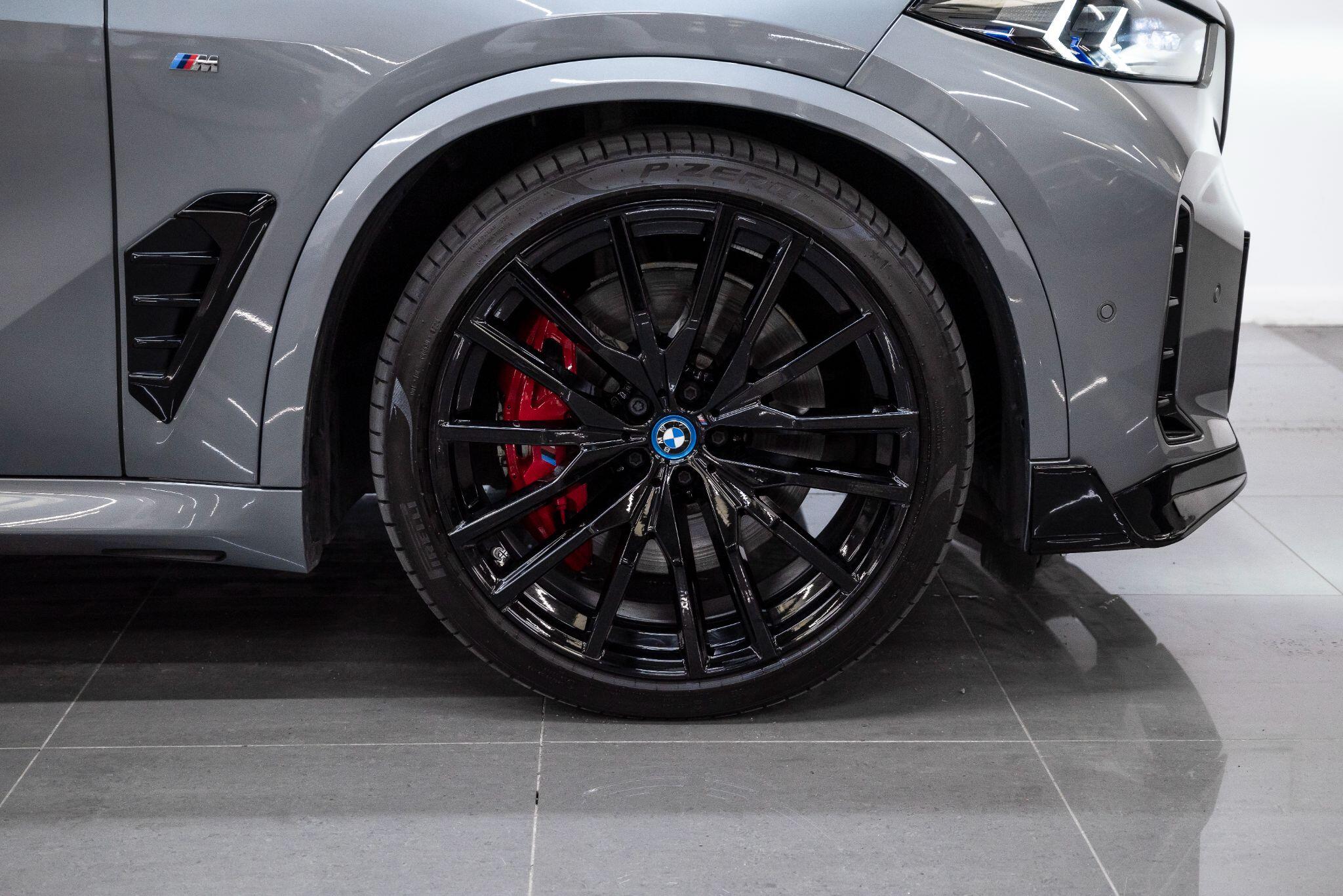 BMW X5 view 36