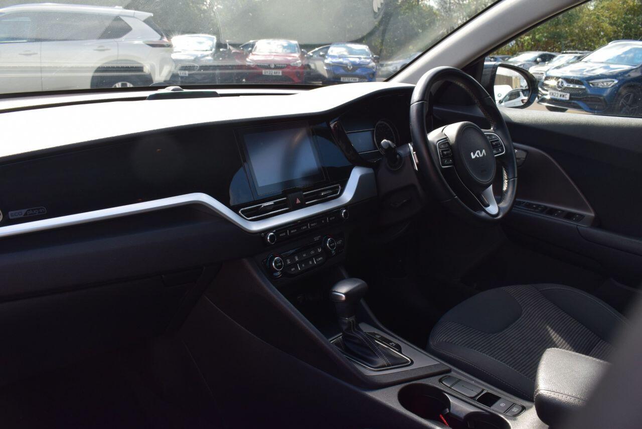 Kia Niro view 14