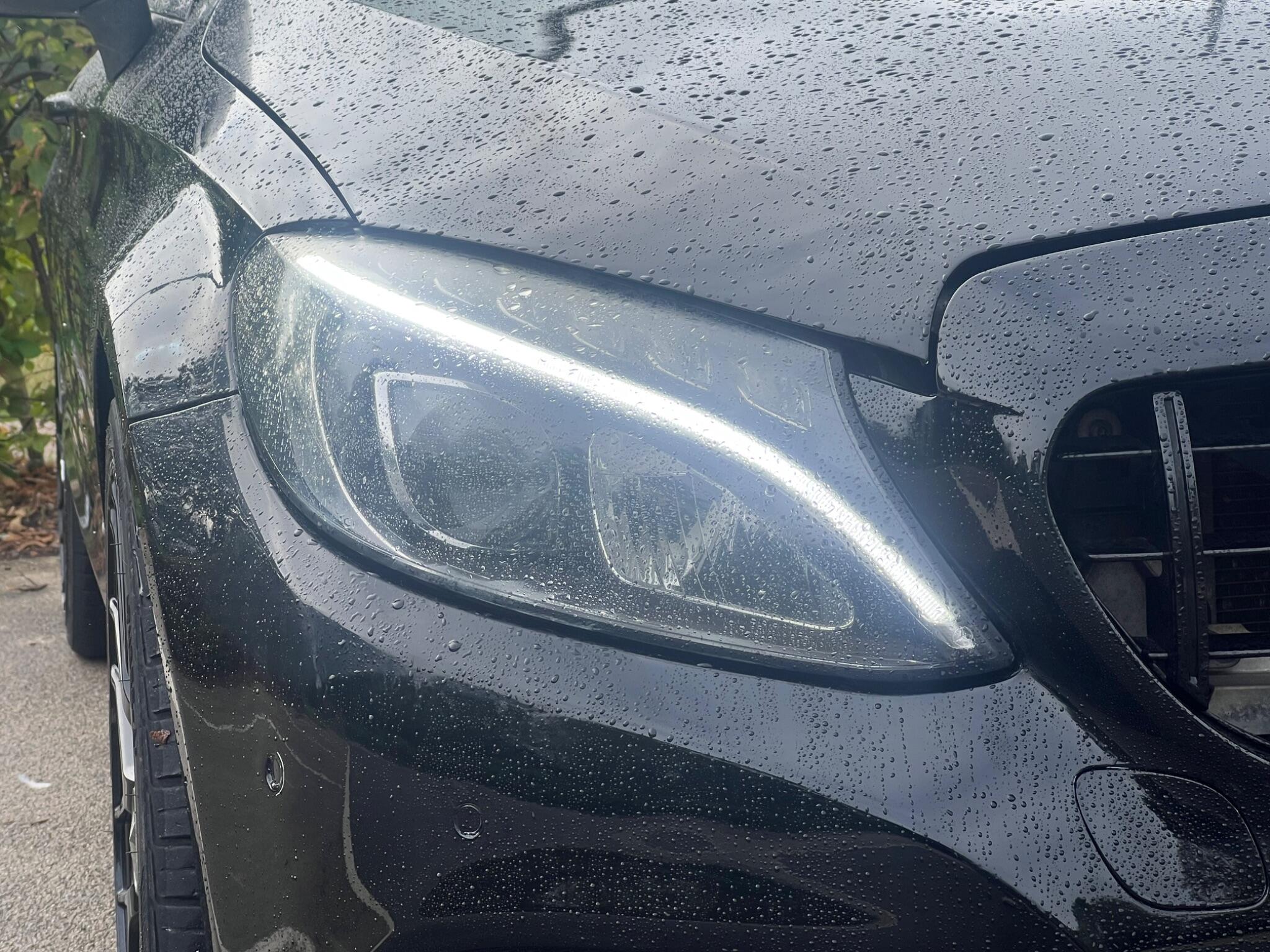 Mercedes-Benz C-Class view 10