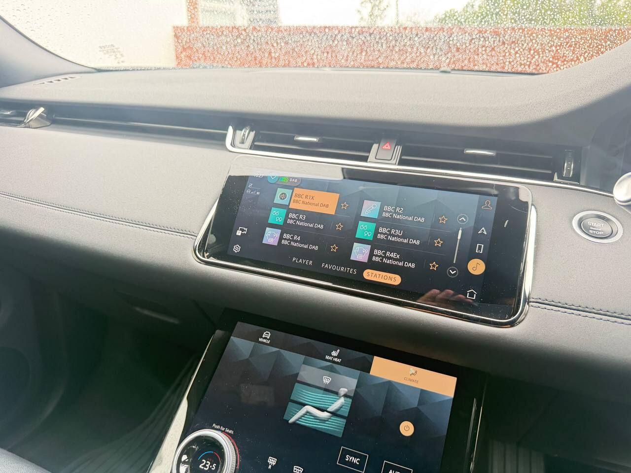 Land Rover Range Rover Evoque view 57