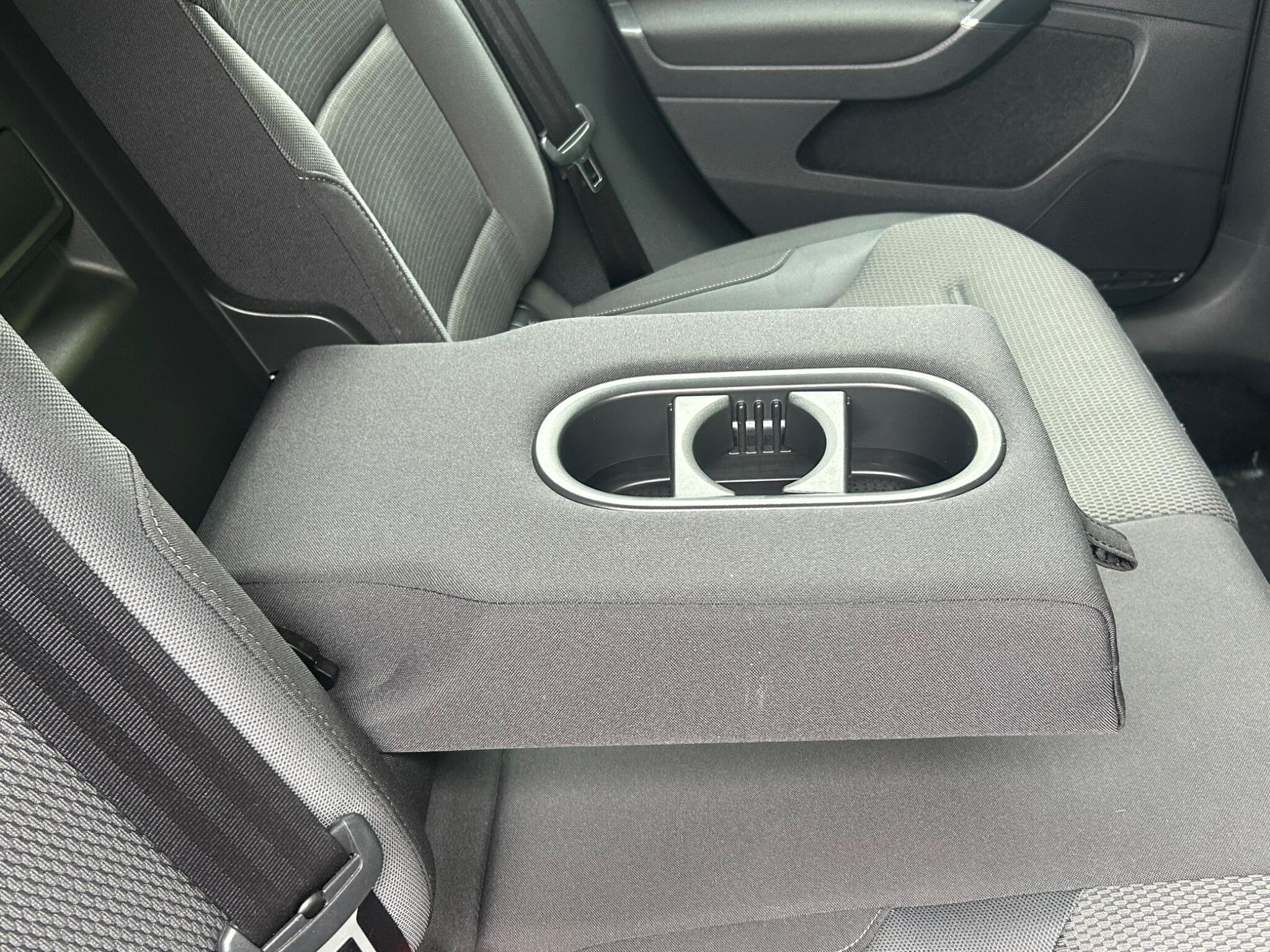 Volkswagen Golf view 28