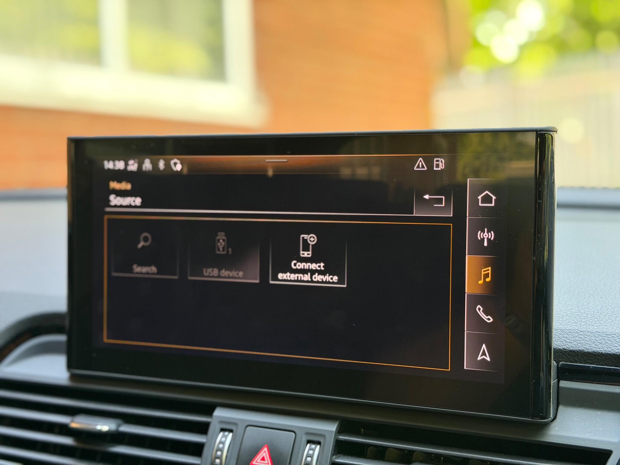 Audi Q5 view 38