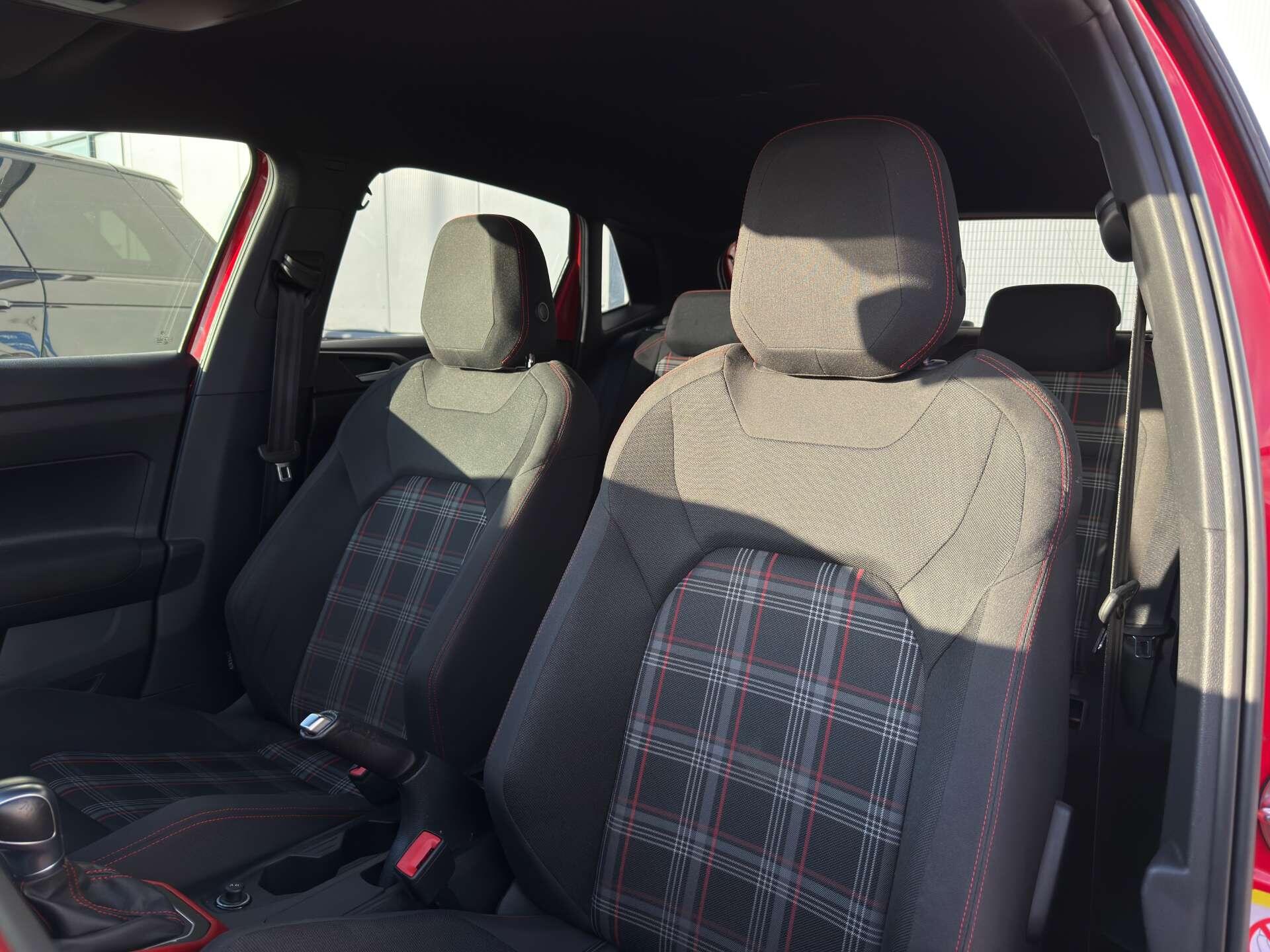 Volkswagen Polo view 68