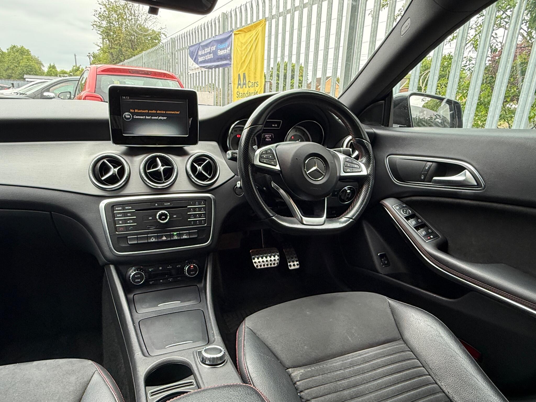 2015 Mercedes-Benz CLA image 21