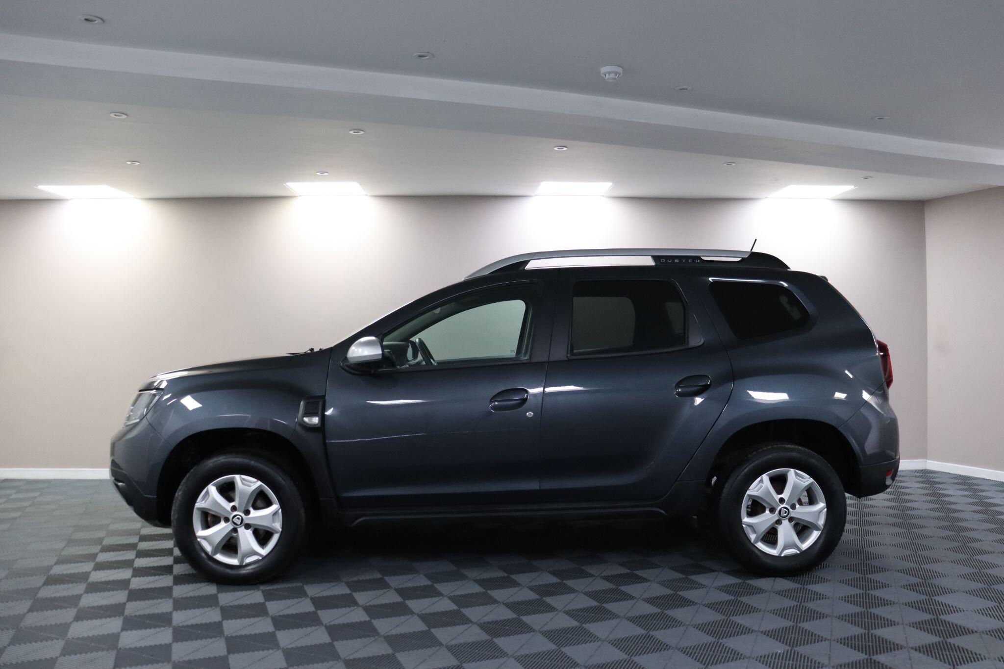 Dacia Duster view 18