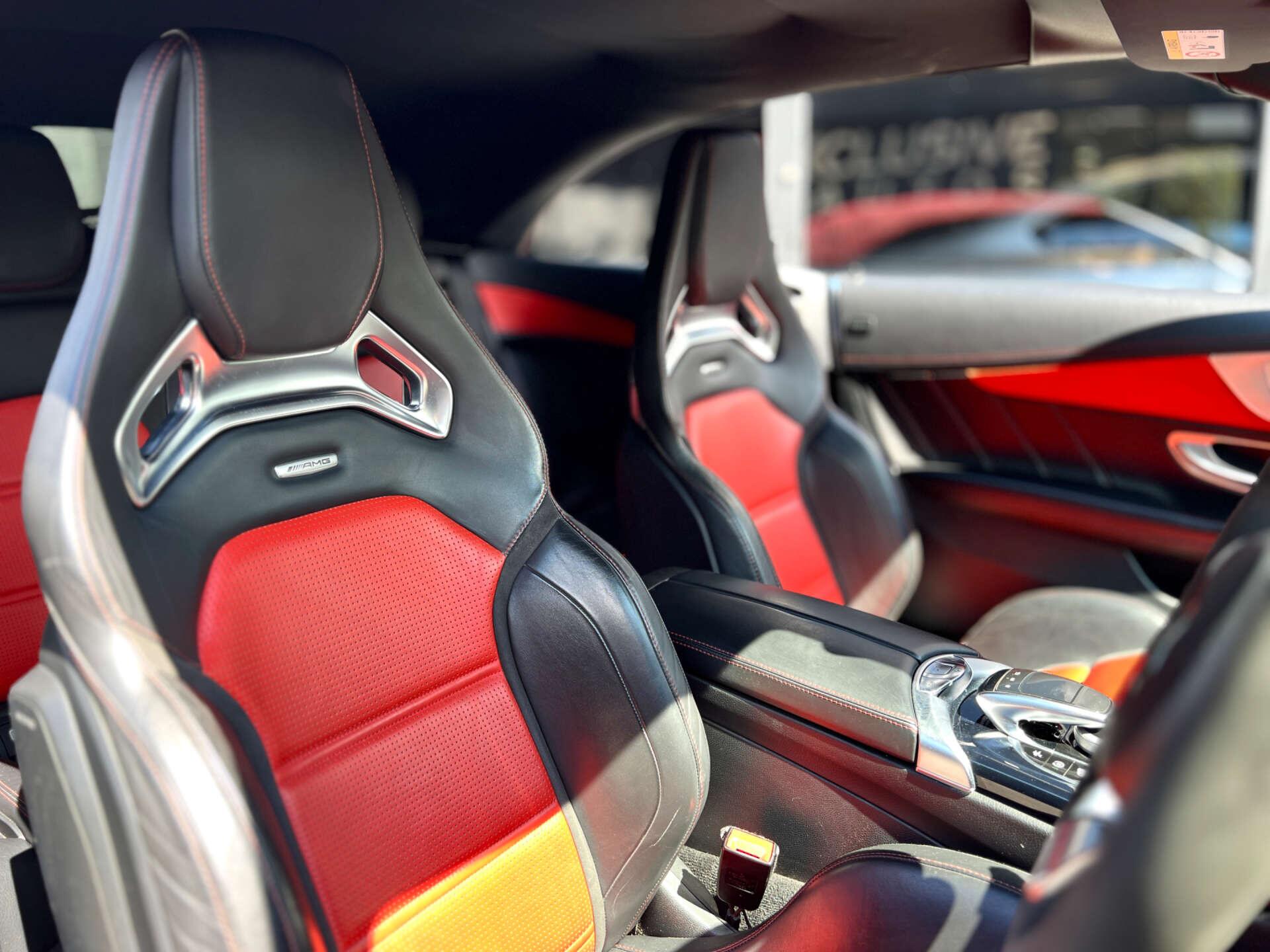 Mercedes-Benz C Class view 23