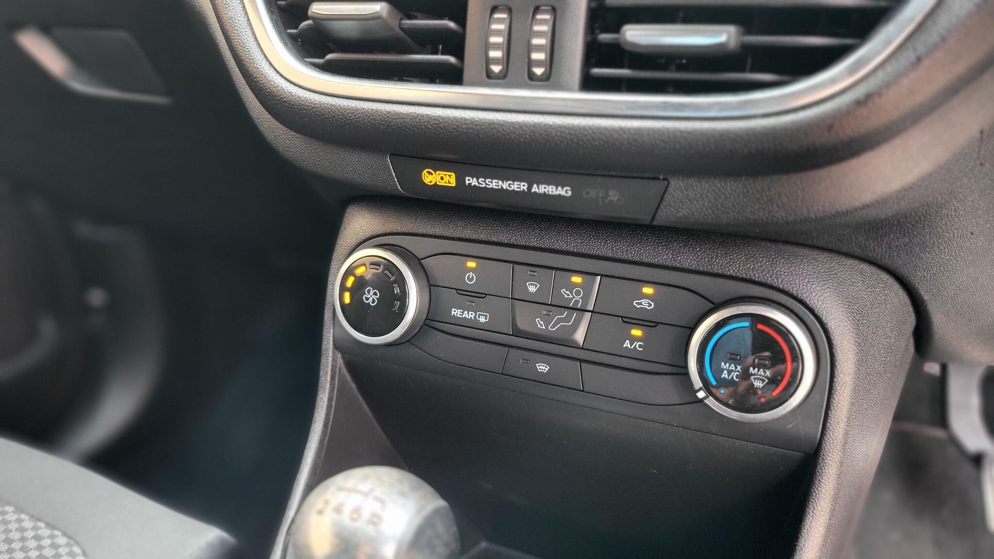 Ford Fiesta view 22