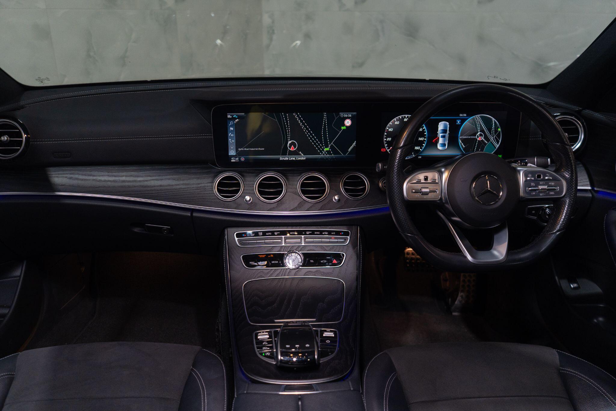 Mercedes-Benz E-Class view 11