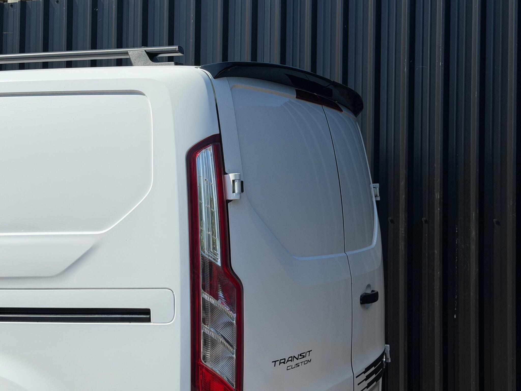 Ford Transit Custom view 43