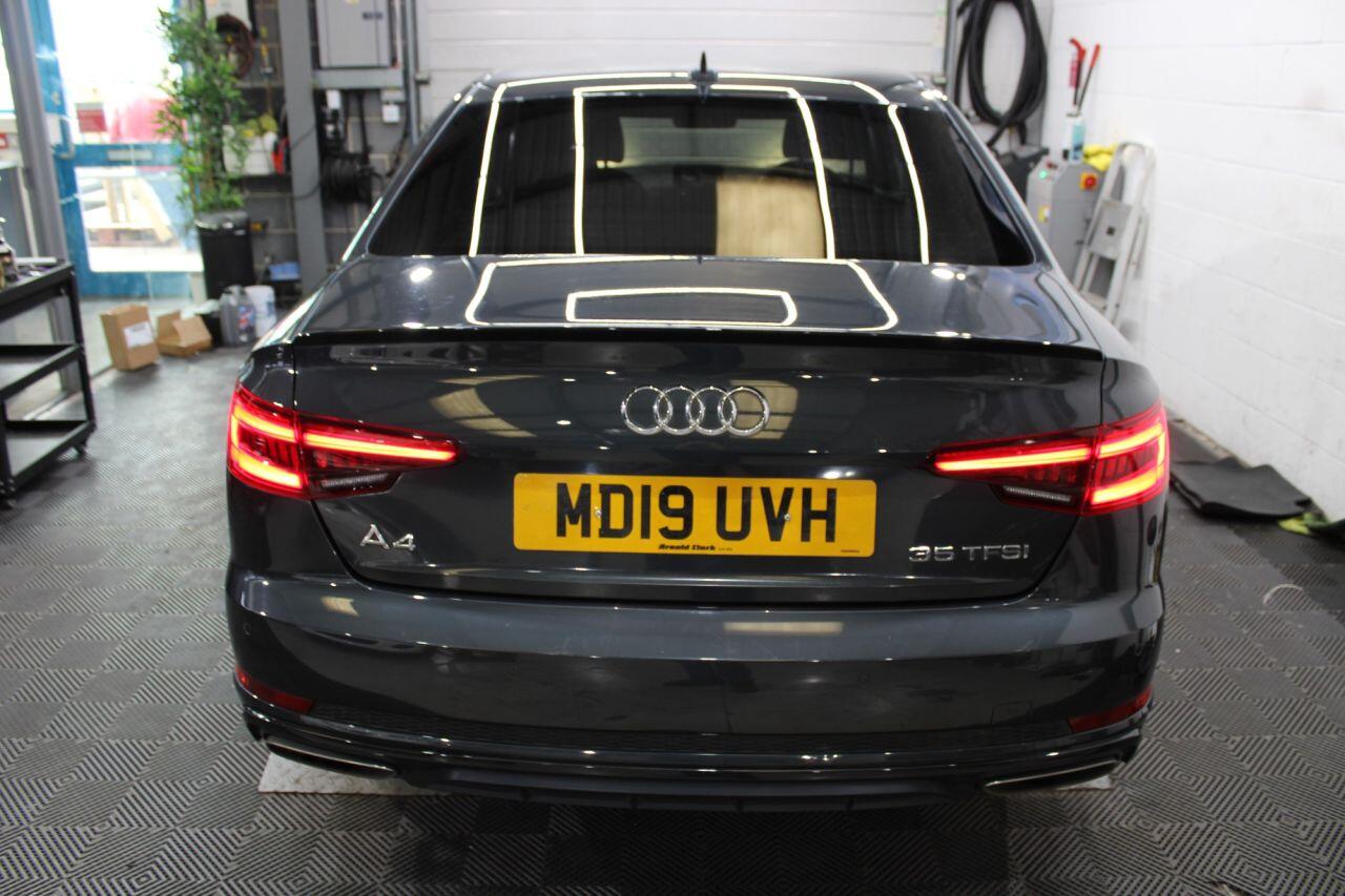 Audi A4 view 38