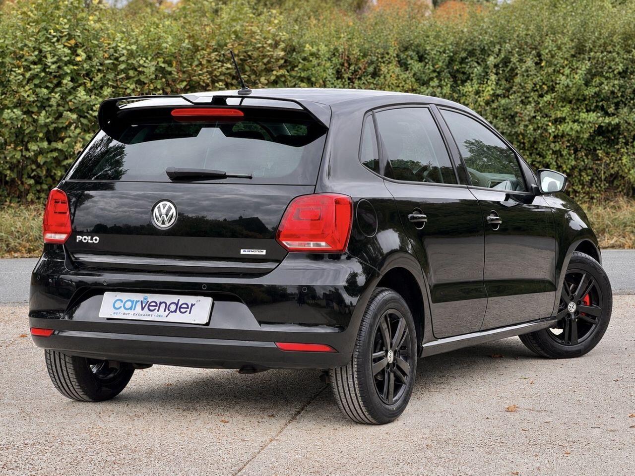 Volkswagen Polo view 5